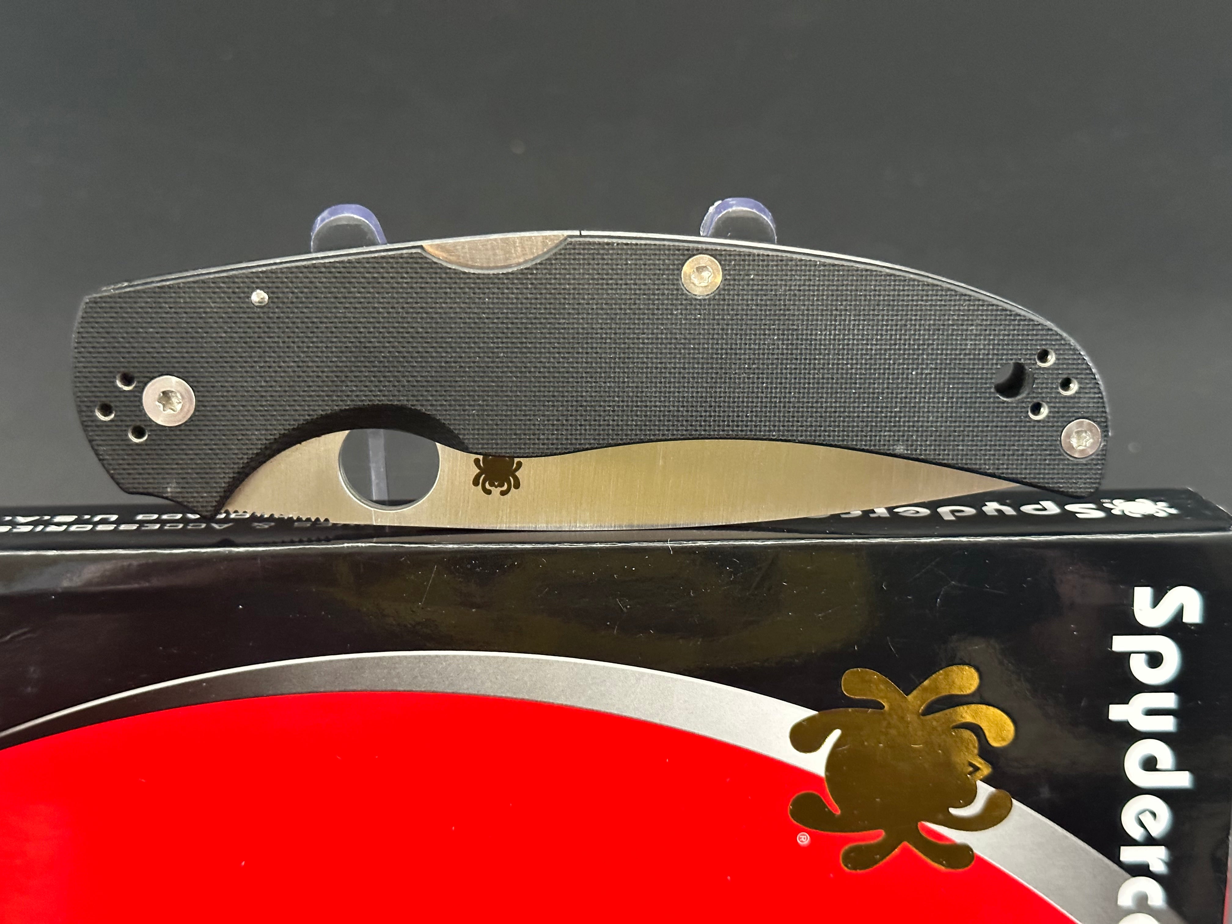 Spyderco Native Chief Folding Knife - Premium EDC Pocket Knife with CPM-S30V Steel Blade for Outdoor, Camping & Everyday Carry