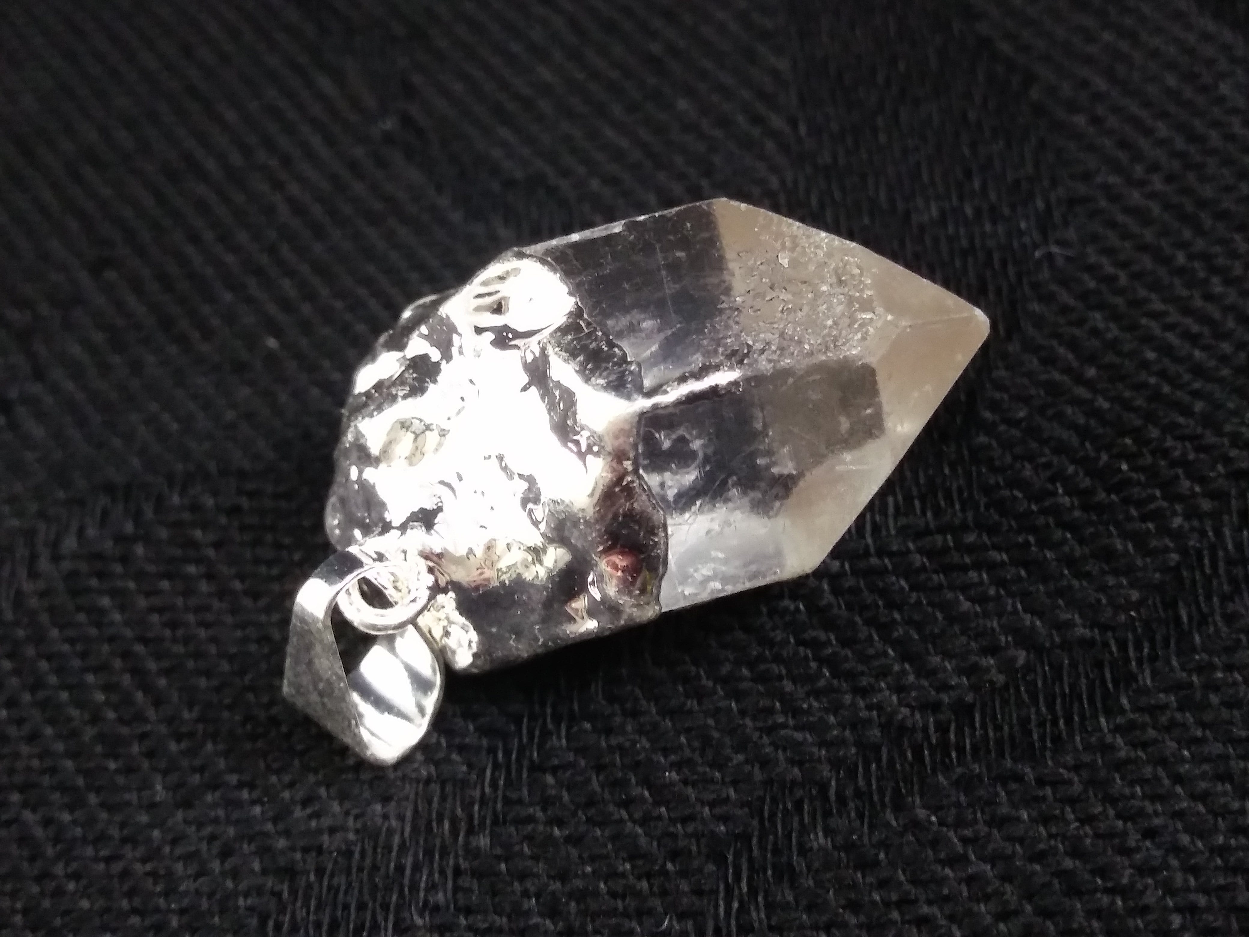 Natural Clear Quartz Point Pendant with Sterling Silver Foil - Healing Crystal Necklace for Meditation, Energy Cleansing & Spiritual Protection