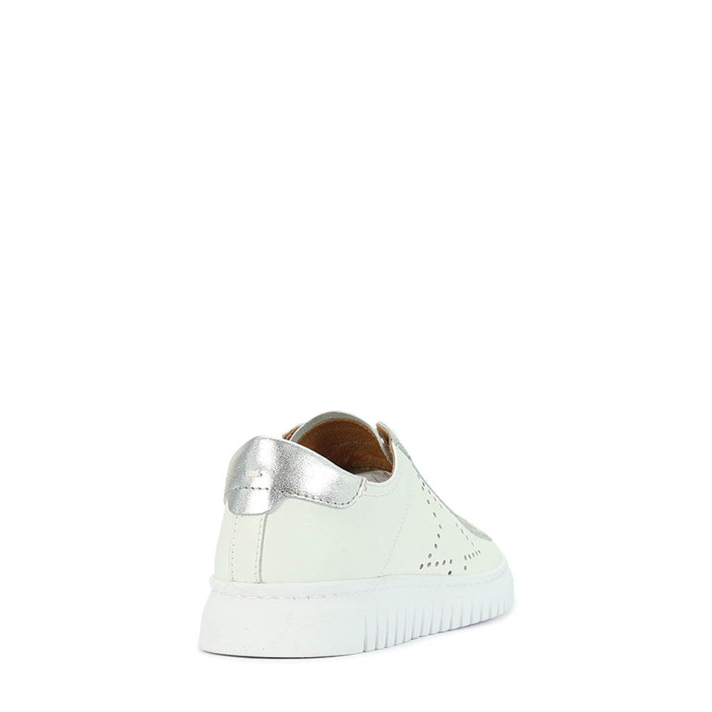 CLAW Leather Sneakers for Men & Women - Stylish & Comfortable Casual Shoes for Walking, Running & Everyday Wear