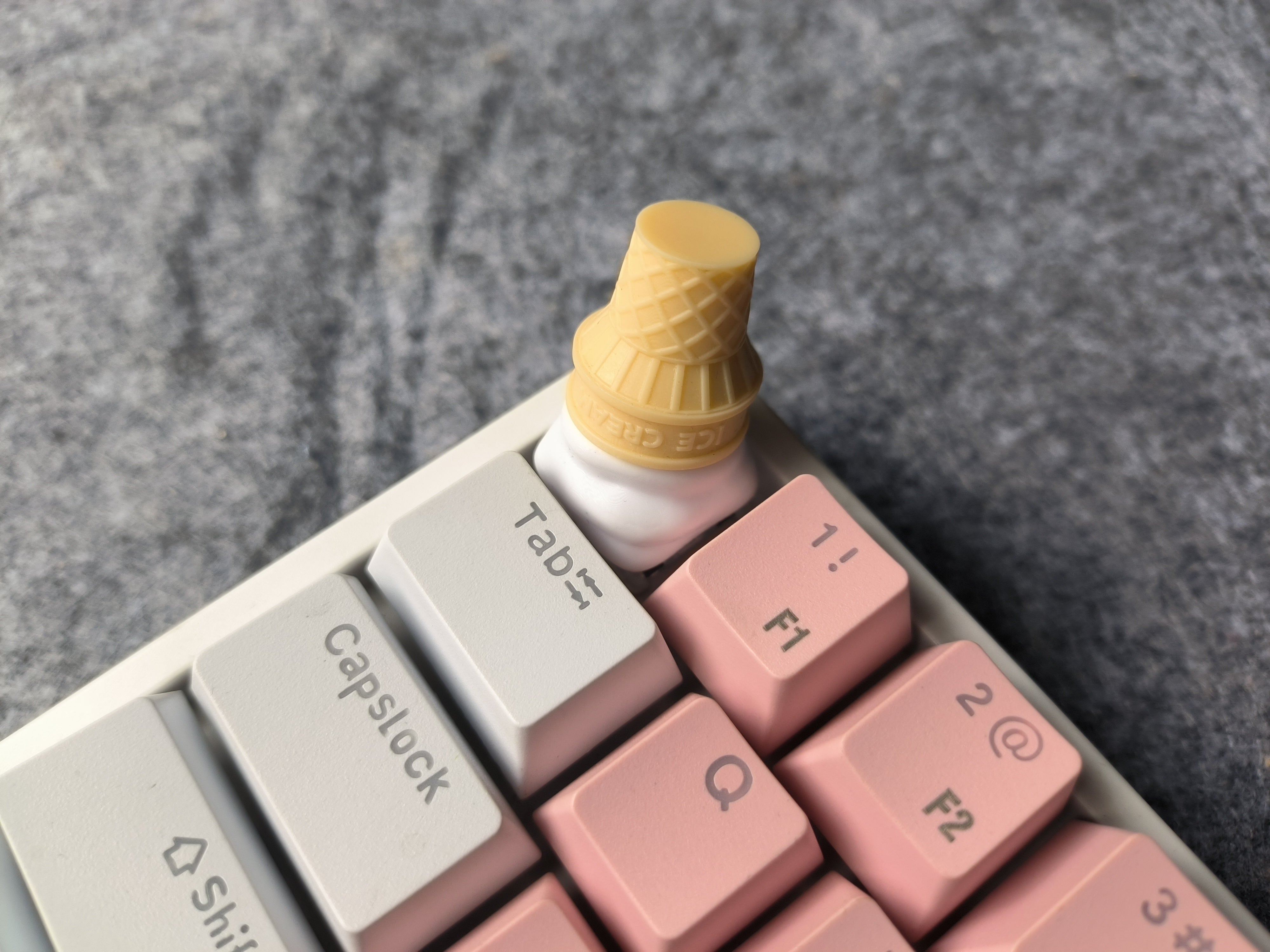 Funny Food-Themed Keycaps for Mechanical Keyboards - Ice Cream Drip Design, Unique & Customizable - Perfect for Gamers & Typing Enthusiasts