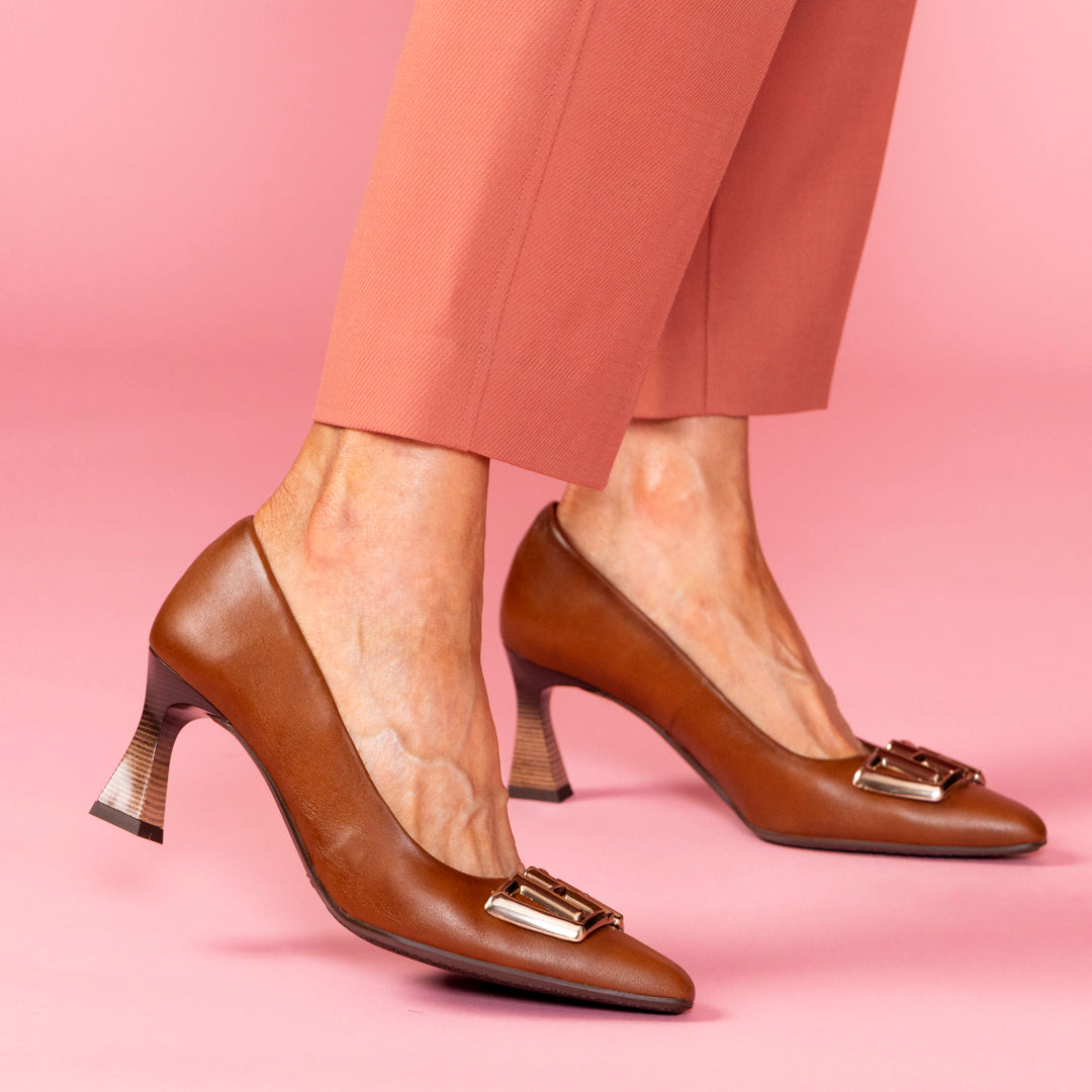 Hispanitas Women's Comfortable Casual Shoes - Stylish & Lightweight for Walking, Work & Everyday Wear