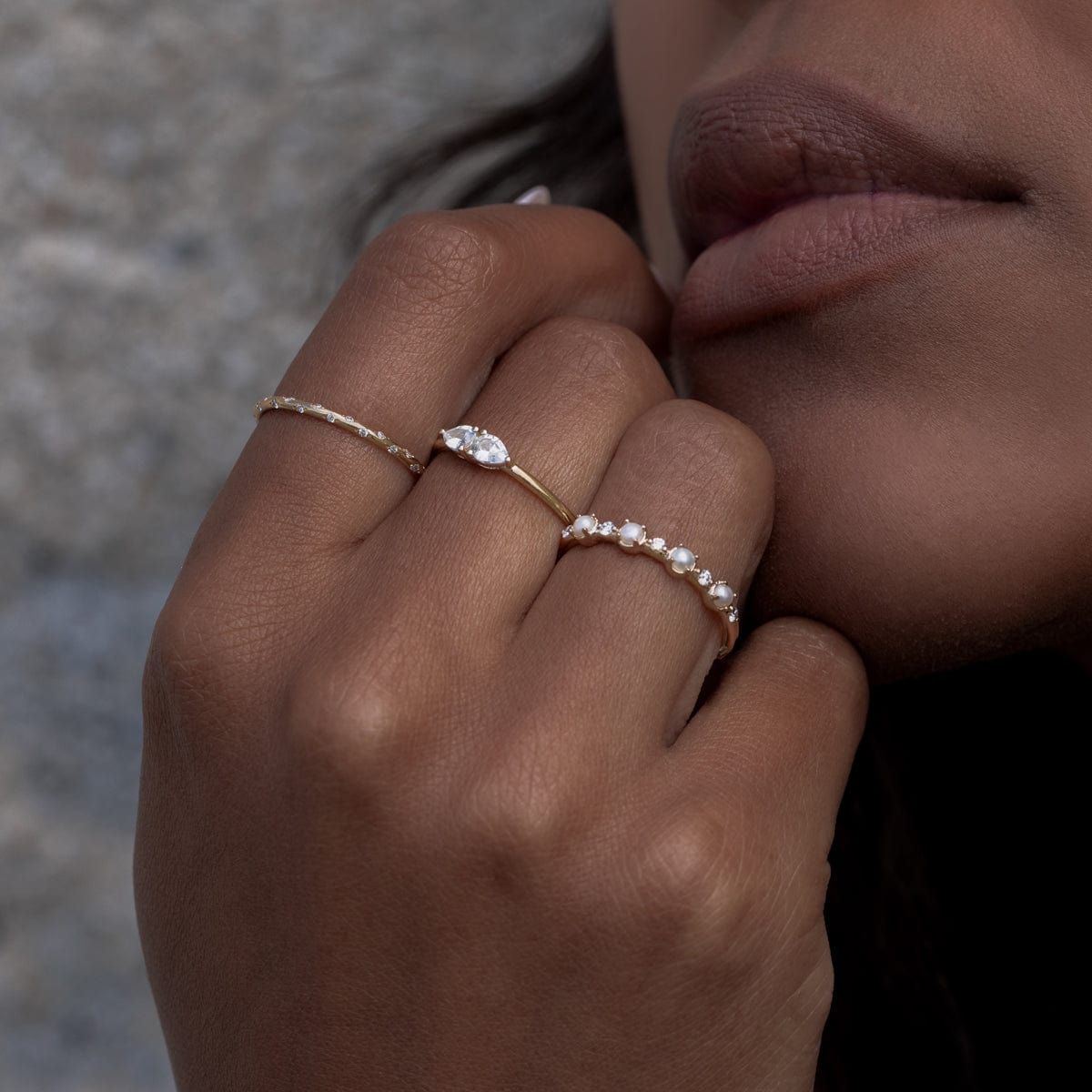 Exquisite Array of Pearls Diamond Ring for Women – Elegant Bridal Jewelry, Anniversary Gift, or Special Occasion Accessory
