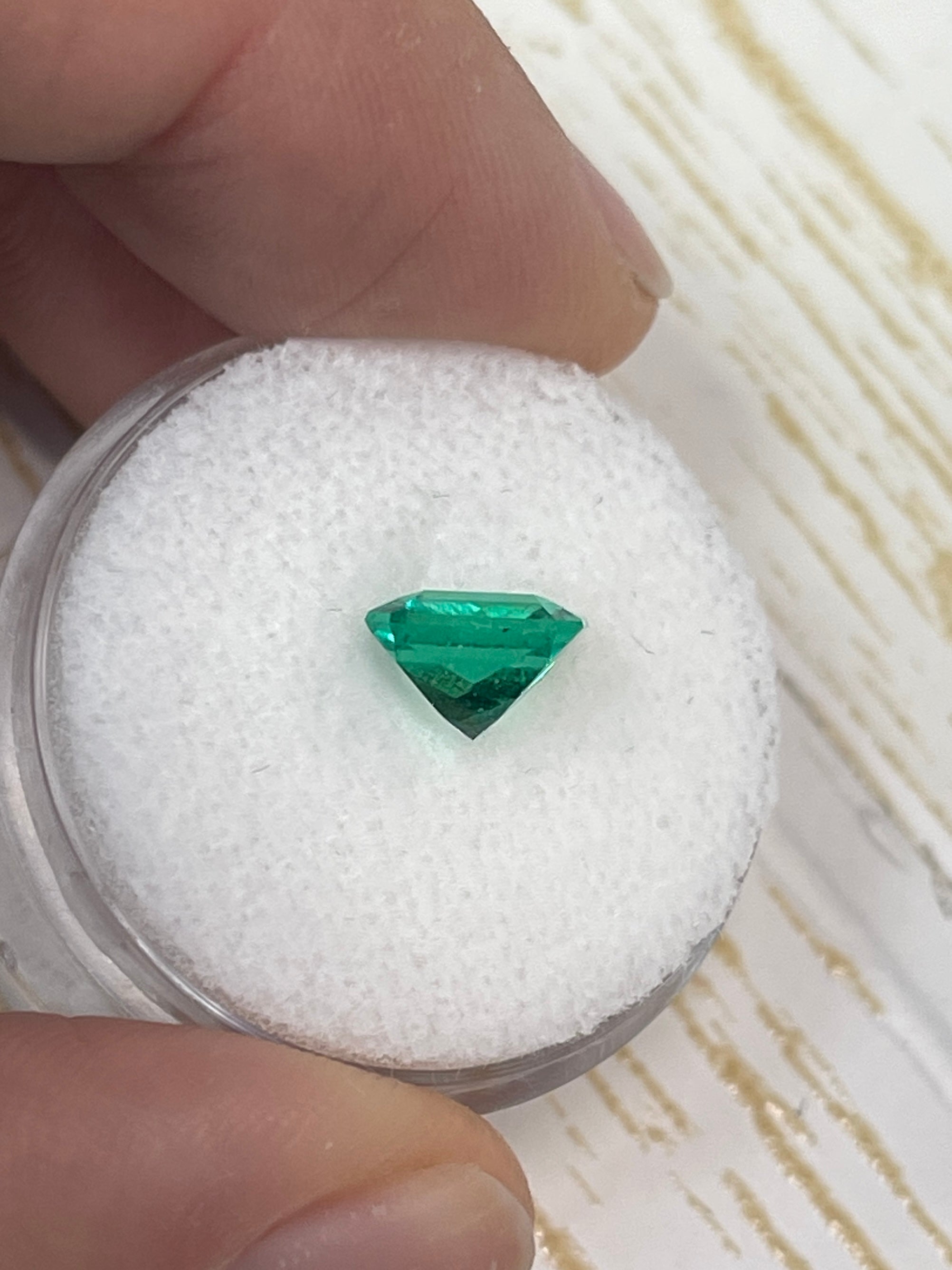 1.66 Carat RARE Certified Butterfly Effect/Drop of Oil Muzo Green Natural Loose Colombian Emerald Gemstone - Perfect for Engagement Rings, Fine Jewelry & Collector's Pieces