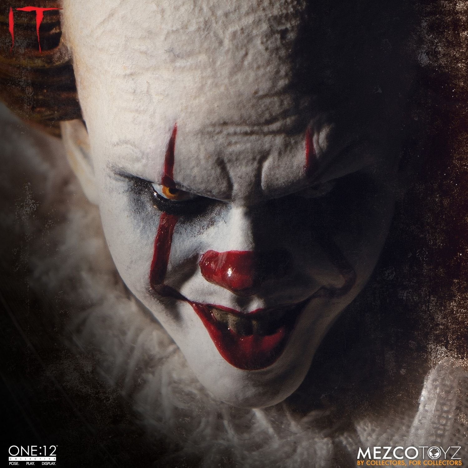 Mezco Toyz One:12 Collective IT (2017) Pennywise 1/12 Scale Action Figure - Horror Movie Collectible for Display & Photography - Perfect for Stephen King Fans & Action Figure Collectors
