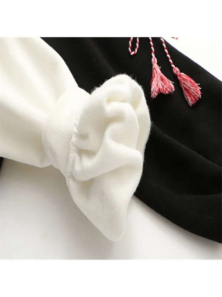 Black Harajuku Fox Embroidery Women's Hoodie - Winter Casual Pullover Sweatshirt with Flare Sleeves, Korean Style Tracksuit Top for Streetwear & Loungewear
