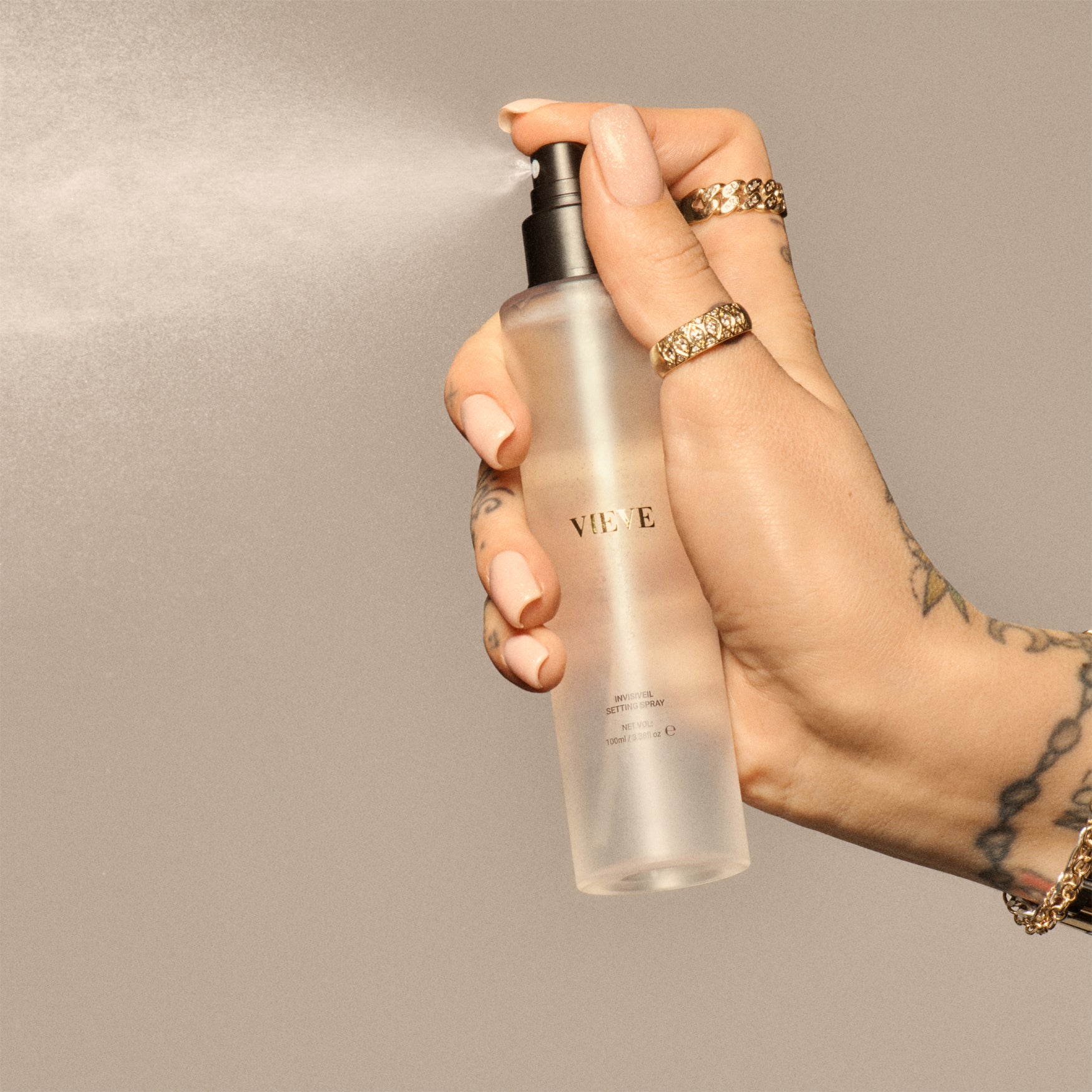Invisiveil Makeup Setting Spray - Long Lasting & Oil Control - Perfect for All-Day Wear, Weddings, and Photo Shoots