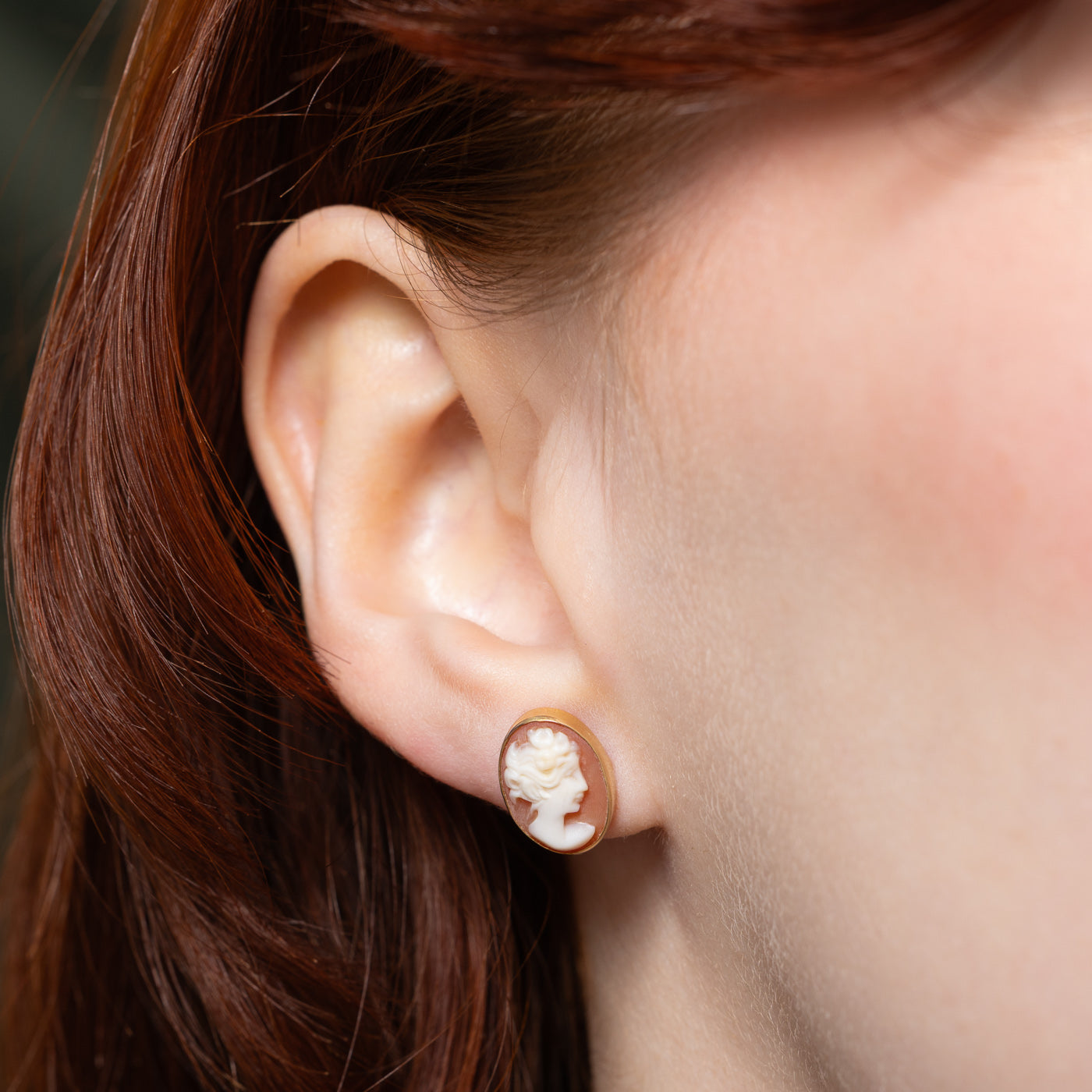 4.00ctw Cameo Shell Stud Earrings for Women – Vintage Inspired Elegant Jewelry Gift for Bridal, Party & Special Occasions