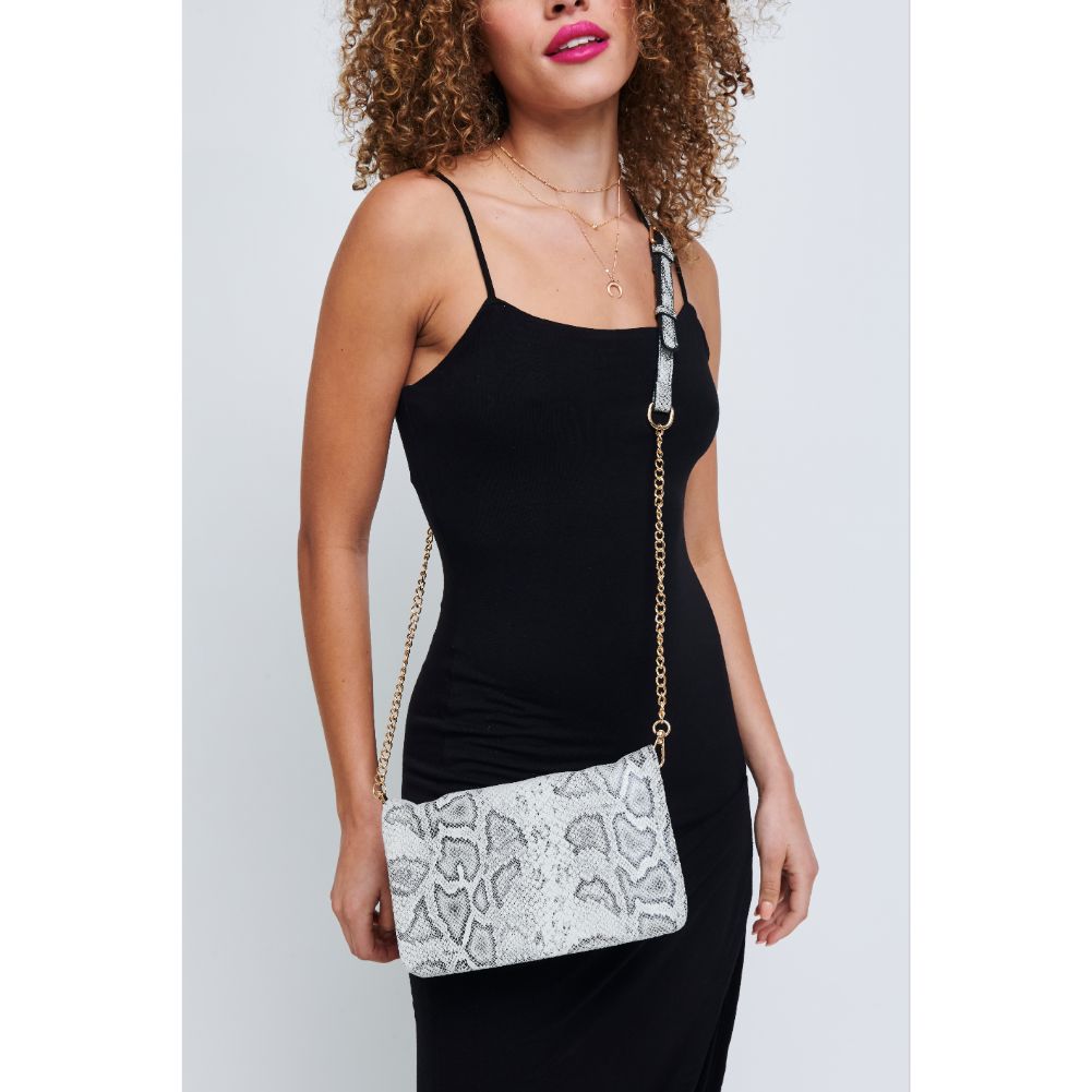 Stylish Jones Snake Print Crossbody Bag - Perfect for Casual Outings, Travel & Everyday Use