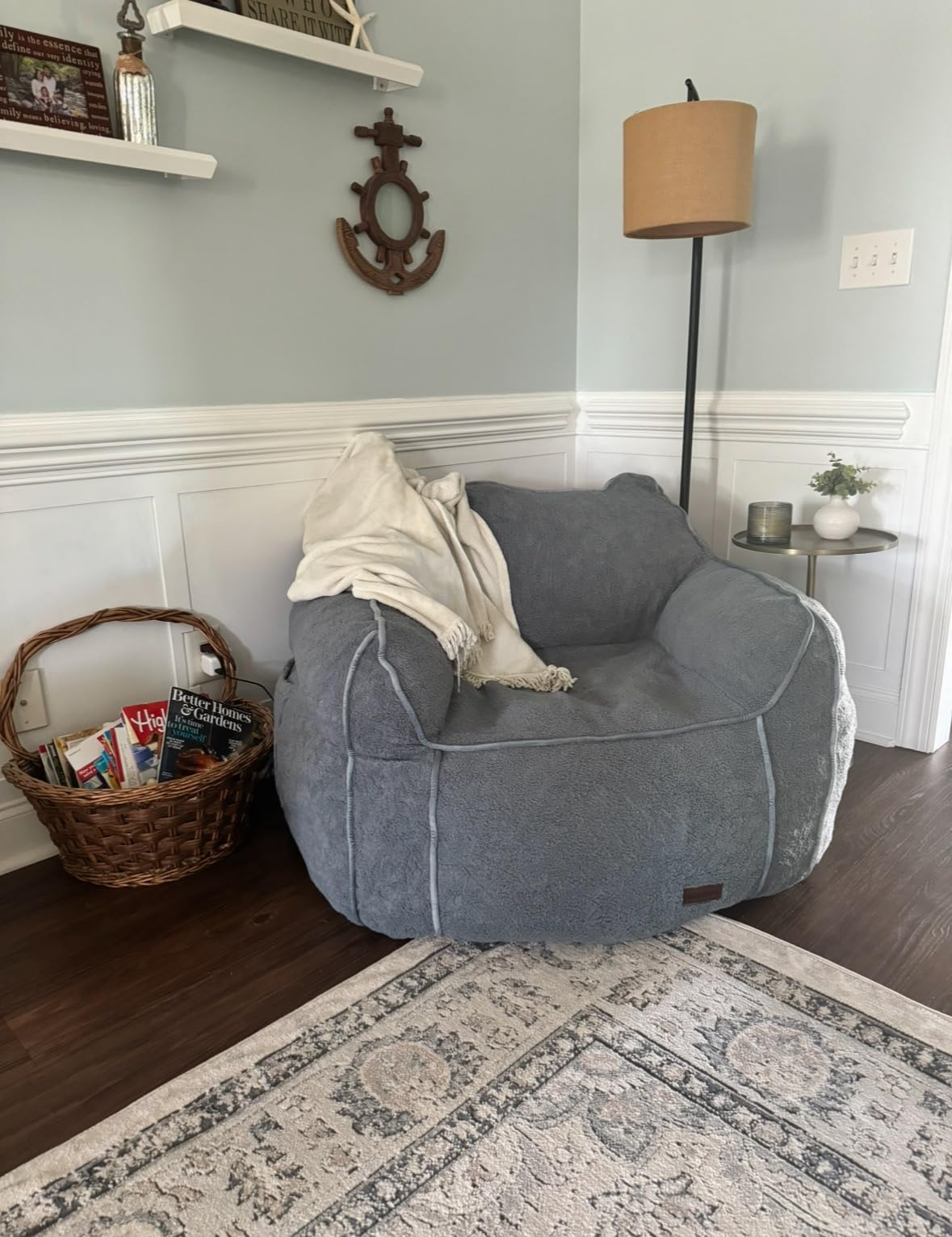 MAXYOYO Giant Bean Bag Chair for Adults - Large Fluffy Bean Bag Couch with Decorative Edges, Grey - Perfect for Living Room, Bedroom, Game Room & Dorm Relaxation