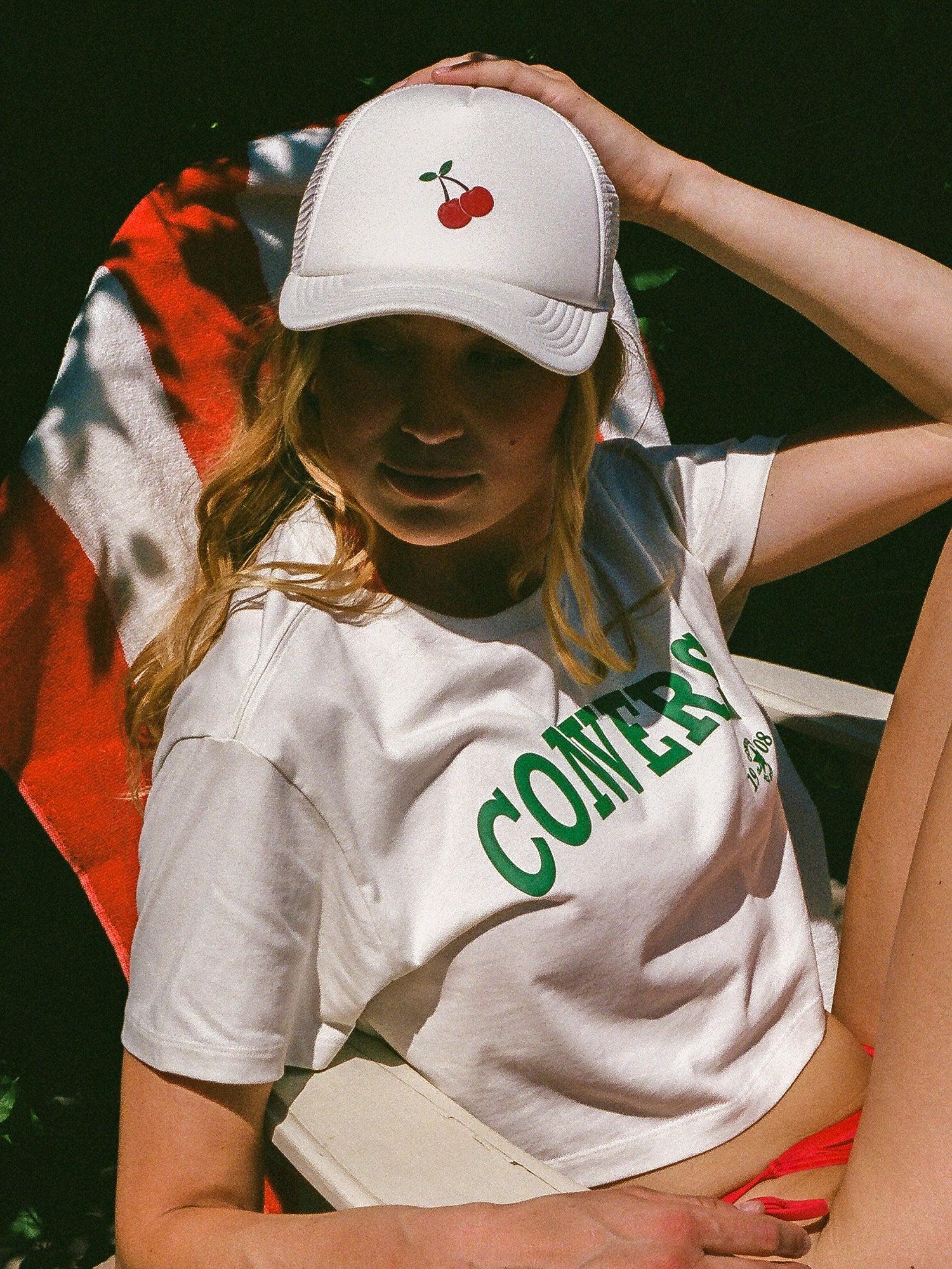 Converse Cherry Daze Trucker Hat - Stylish Adjustable Baseball Cap for Men & Women - Perfect for Casual Wear, Outdoor Activities & Street Fashion