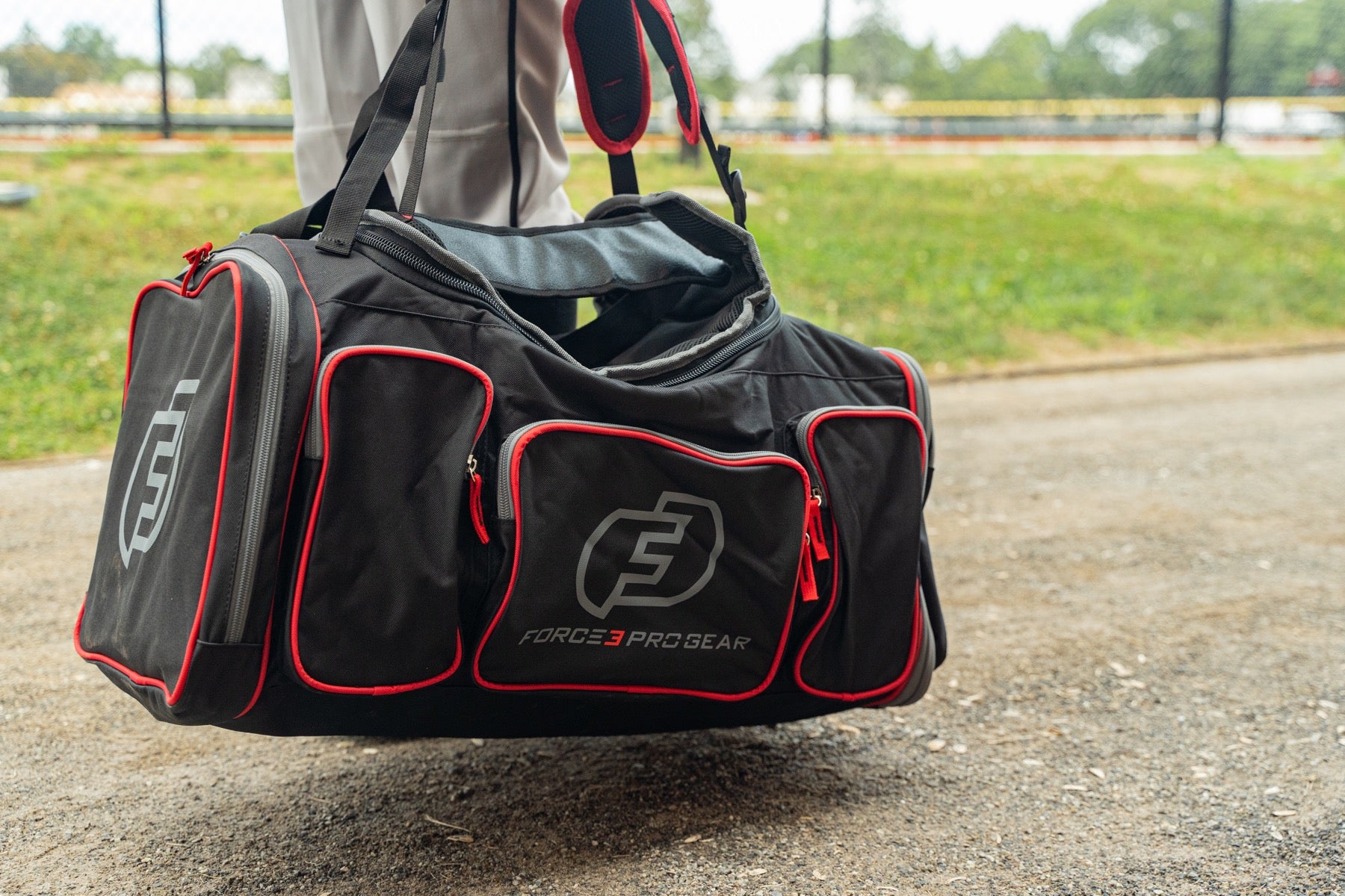 FORCE3 2-in-1 Convertible Backpack & Duffel Bag - Travel, Gym & Sports Gear Storage for Men & Women