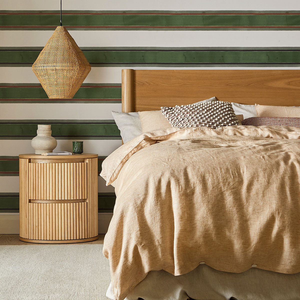 Benjamin Ripple Round Bedside Table - Modern Nightstand with Storage Shelf for Bedroom, Living Room, or Office - Perfect for Lamps, Books, and Decor