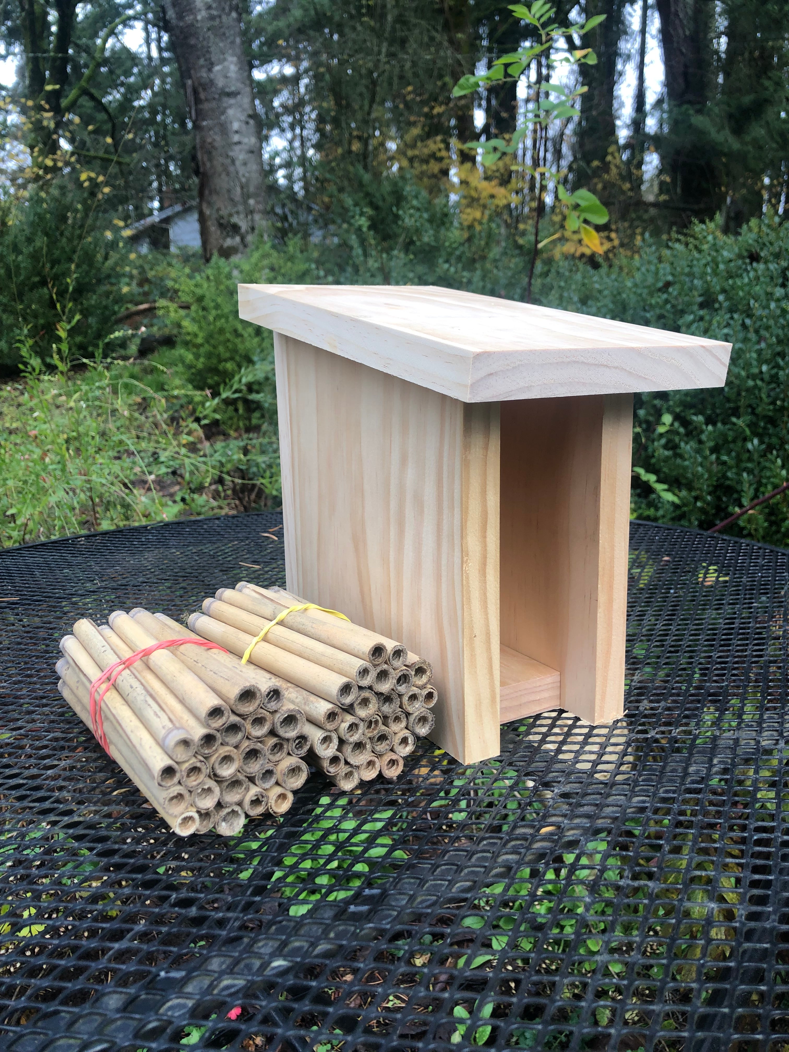 Natural Bamboo Mason Bee House with Reeds - Attract Pollinators to Your Garden | Eco-Friendly Bee Habitat for Backyard, Orchard & Organic Farming