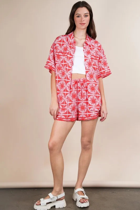 Stylish Full Size Tropical Vacation Shirt & Shorts Set for Men - Breathable Summer Outfit for Beach, Pool Party & Vacation Getaways
