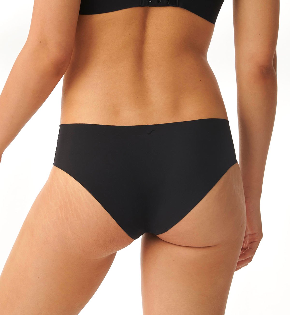 SLOGGI Women's Superb Cheeky Hipster Underwear - Comfortable & Sexy Panties for Everyday Wear or Special Occasions