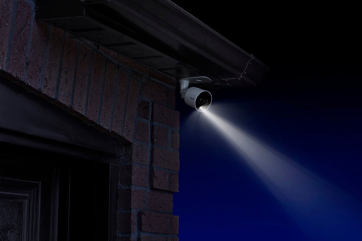 Smart Outdoor WiFi Security Camera with Advanced Active Deterrence - Weatherproof HD Night Vision, Motion Detection, 2-Way Audio - Ideal for Home Security, Garage Monitoring & Backyard Surveillance