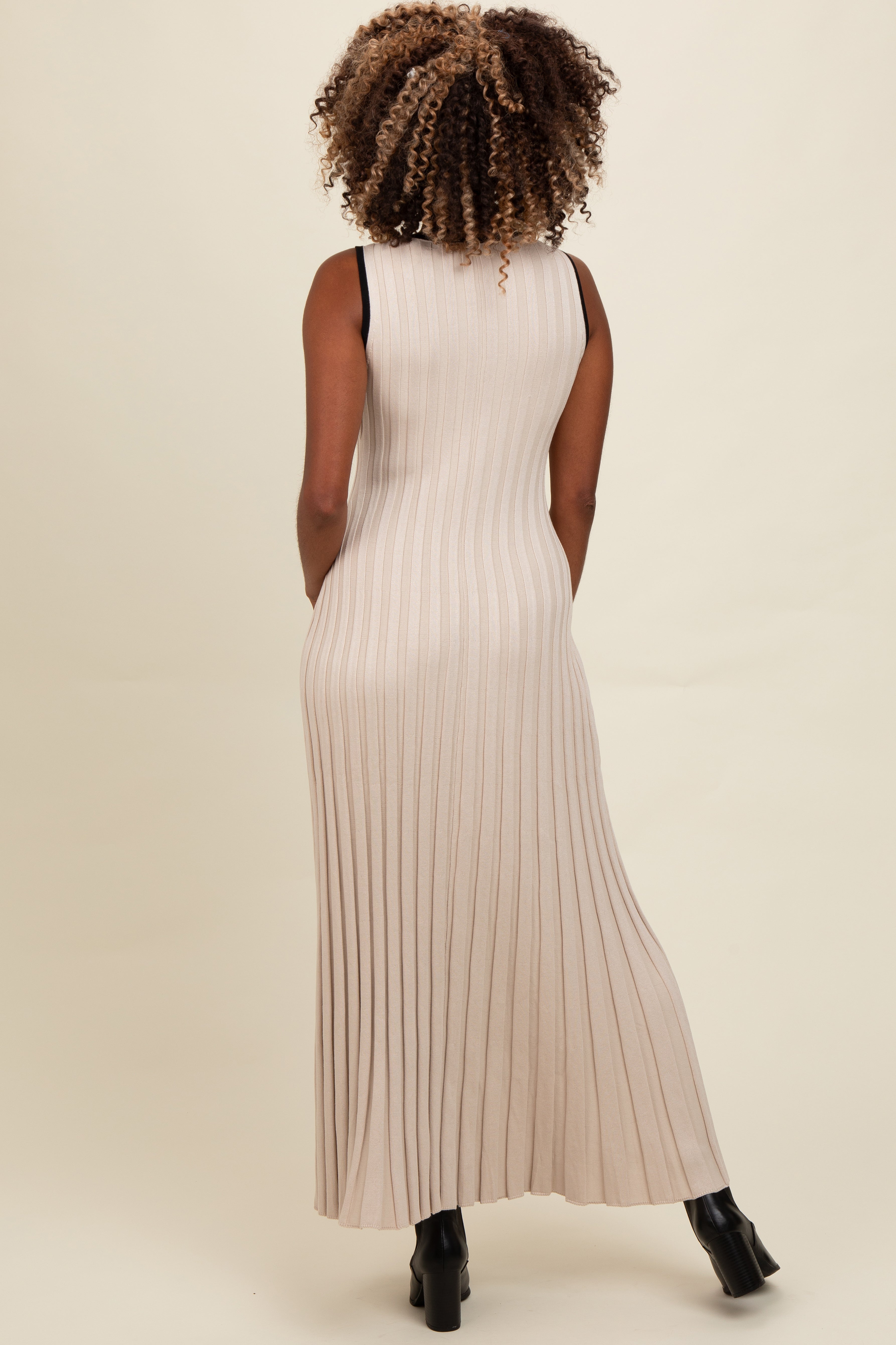 Beige Ribbed Knit Button Detail Sleeveless Maxi Dress for Women - Elegant Summer Beach Dress, Boho Chic Wedding Guest Outfit, Casual Party Wear