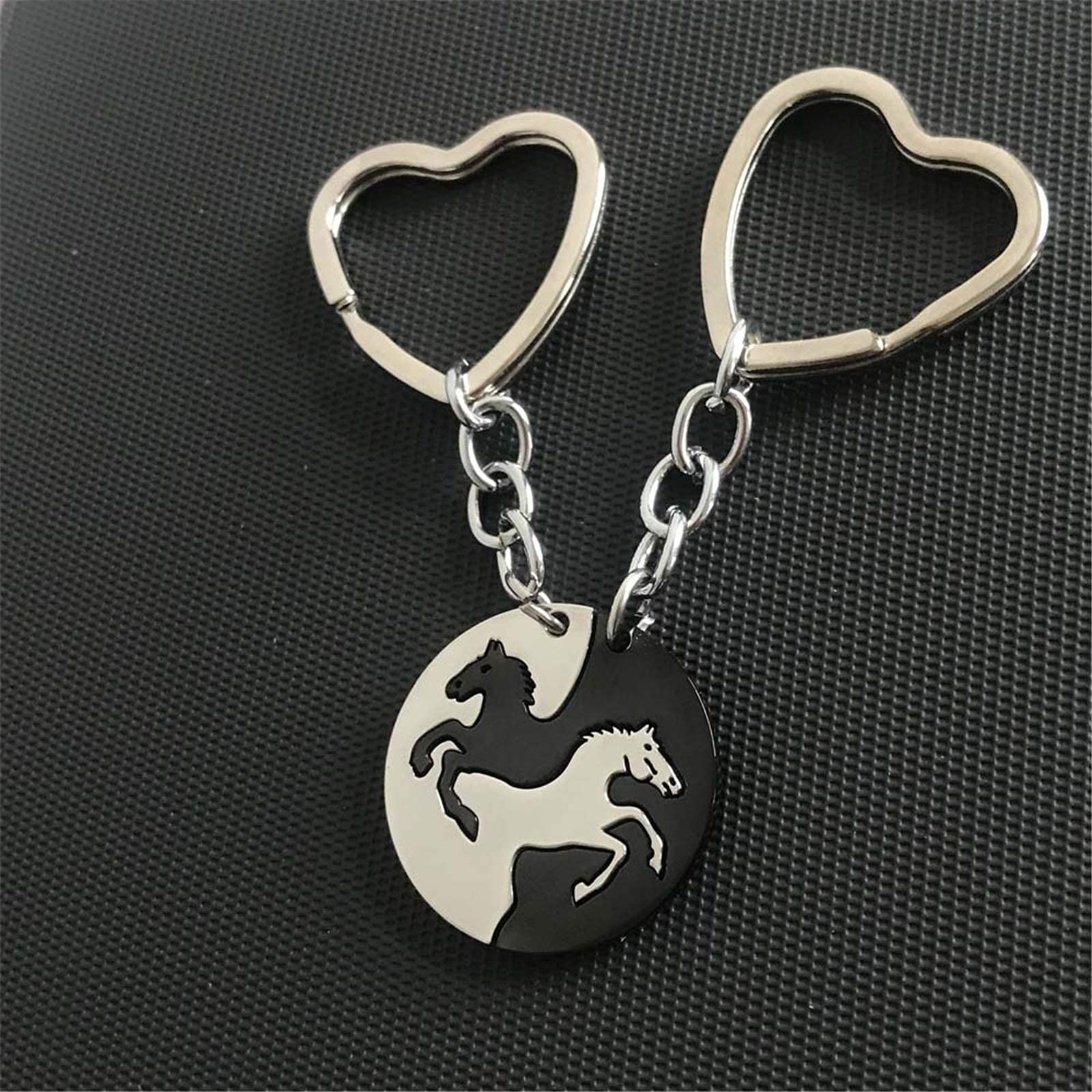 2pcs Puzzle Horse Keychain Set for Women & Men - His and Her Best Friend Gift, Horse Enthusiast Jewelry, Perfect for Couples, Anniversaries, and Equestrian Lovers