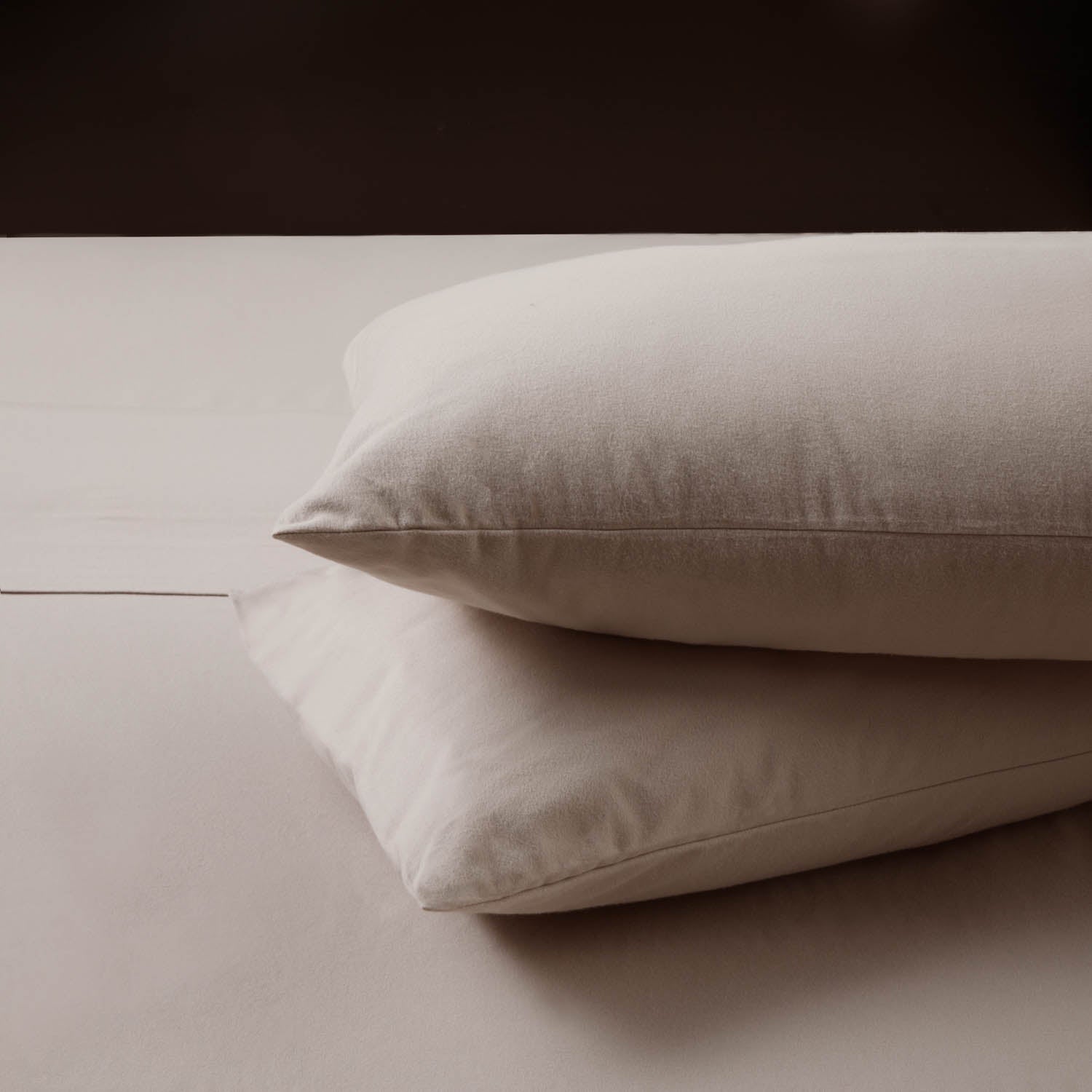Premium Malouf Portuguese Flannel Pillowcase Set - Soft & Cozy 2-Pack for Winter Bedding - Perfect for Cold Nights & Cozy Home Decor