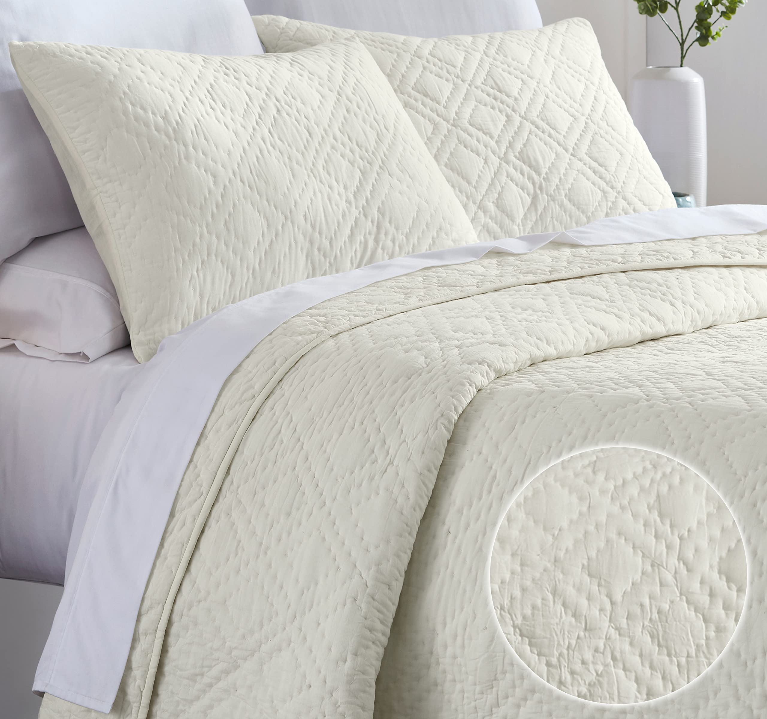 California Design Den Hand-Quilted 100% Cotton King Size Quilt Set - 3 Piece Ivory Bedding with Diamond Pattern (Creamy Ivory), Includes 2 Shams, All Season Lightweight & Pre-Softened - Perfect for Master Bedroom, Guest Room & Cozy Home Decor