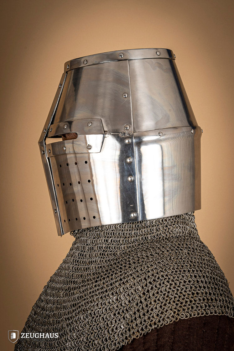 Medieval Crusader Great Helmet - 1.6mm Polished Steel Knight Helmet for LARP, Cosplay & Historical Reenactment - Perfect for Renaissance Fairs, Theater Performances & Collectors