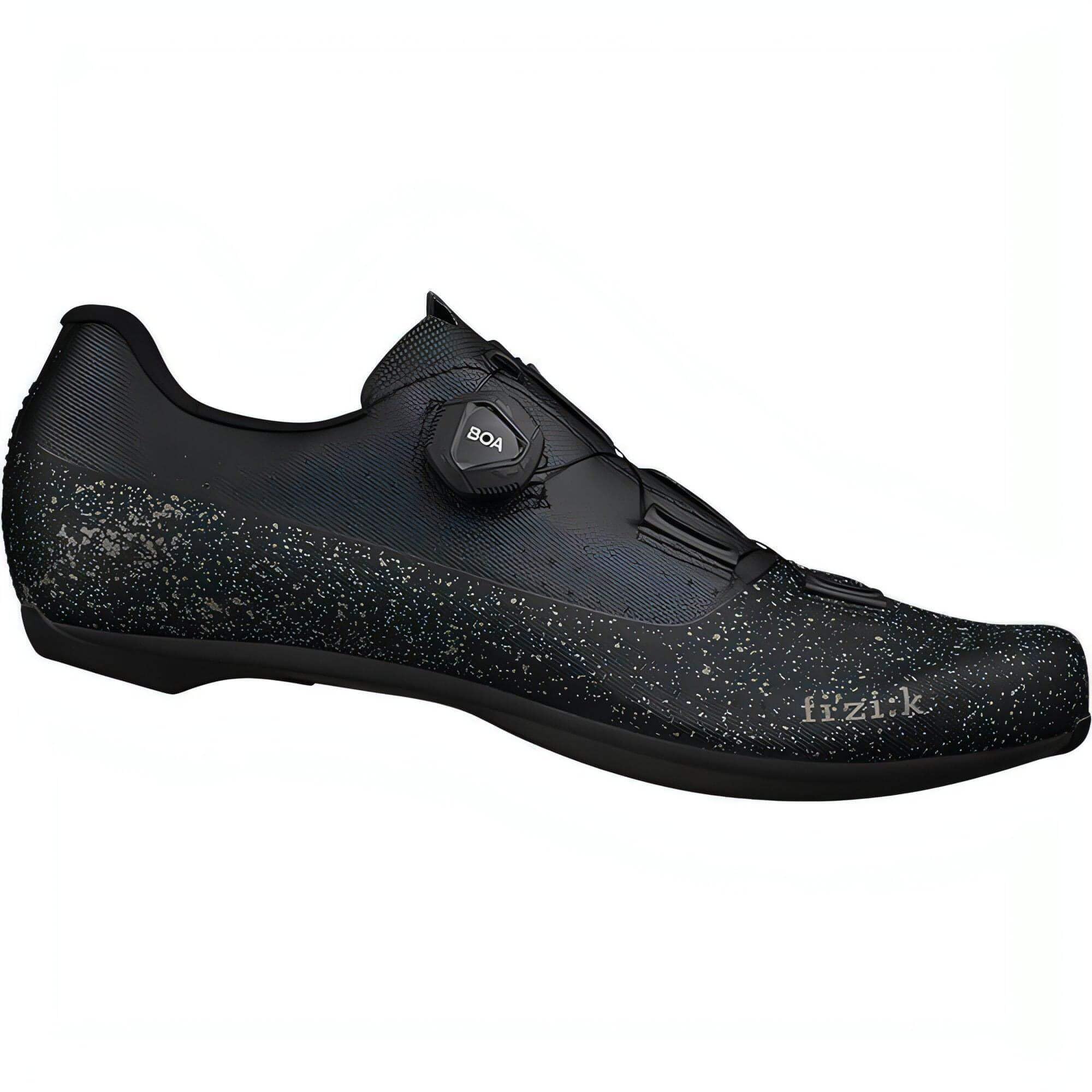 Fizik Men's R4 Tempo Overcurve Cycling Shoes - Lightweight & Comfortable Road Bike Shoes for Performance Riding & Training | Perfect for Road Cycling, Triathlons & Indoor Spinning Classes
