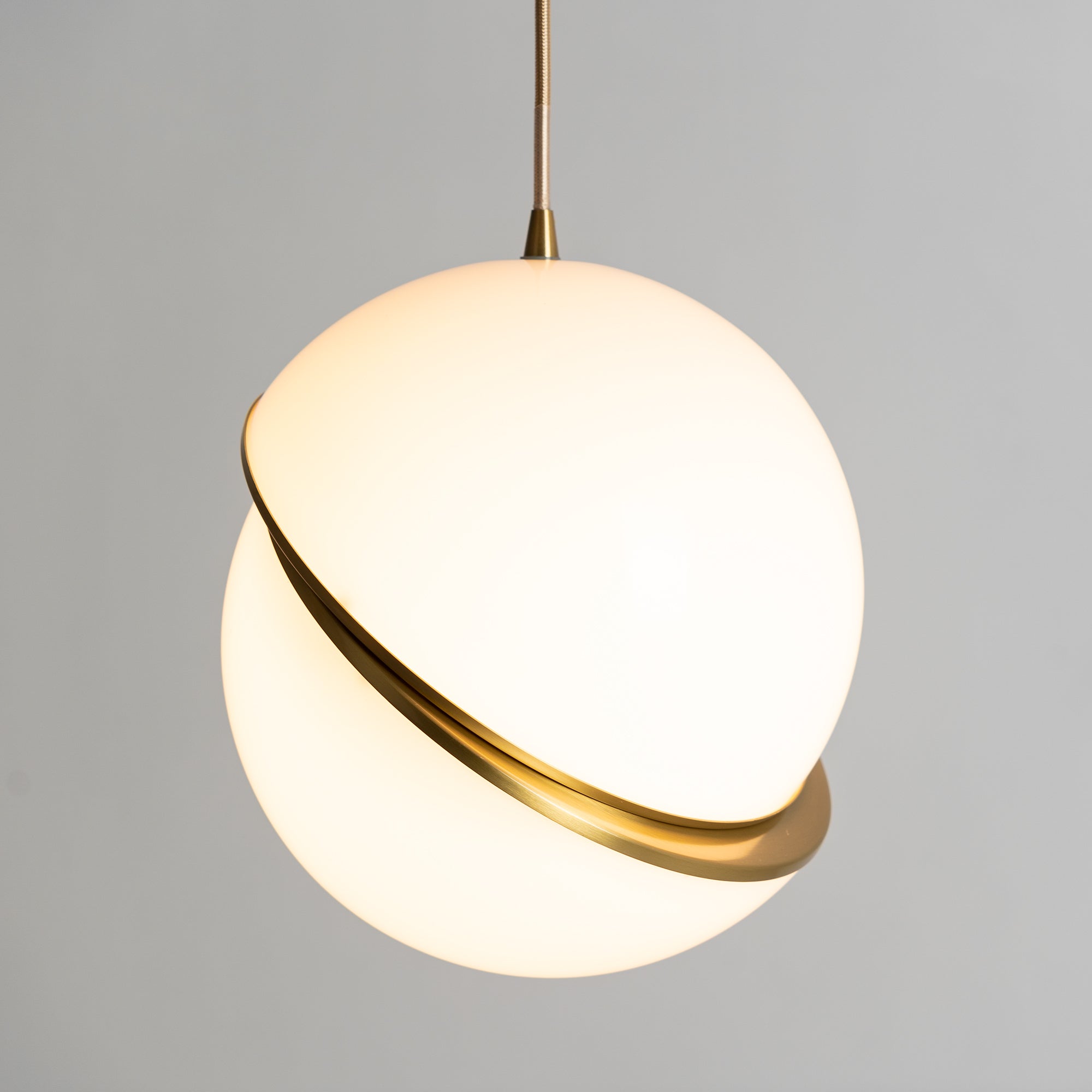Modern Crescent Moon Pendant Light - Stylish Hanging Chandelier for Bedroom, Living Room & Dining Room - Perfect for Home Decor & Ambient Lighting