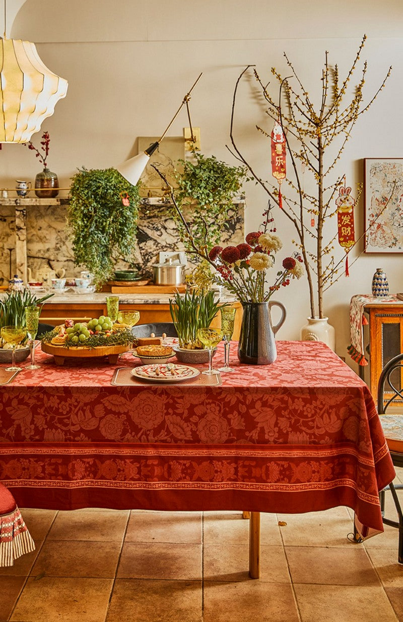 Christmas Tablecloth & Wedding Tablecloth - Red Floral Pattern Rectangular & Square Table Linens for Dining Room & Home Decor | Perfect for Holiday Parties, Family Gatherings & Special Events