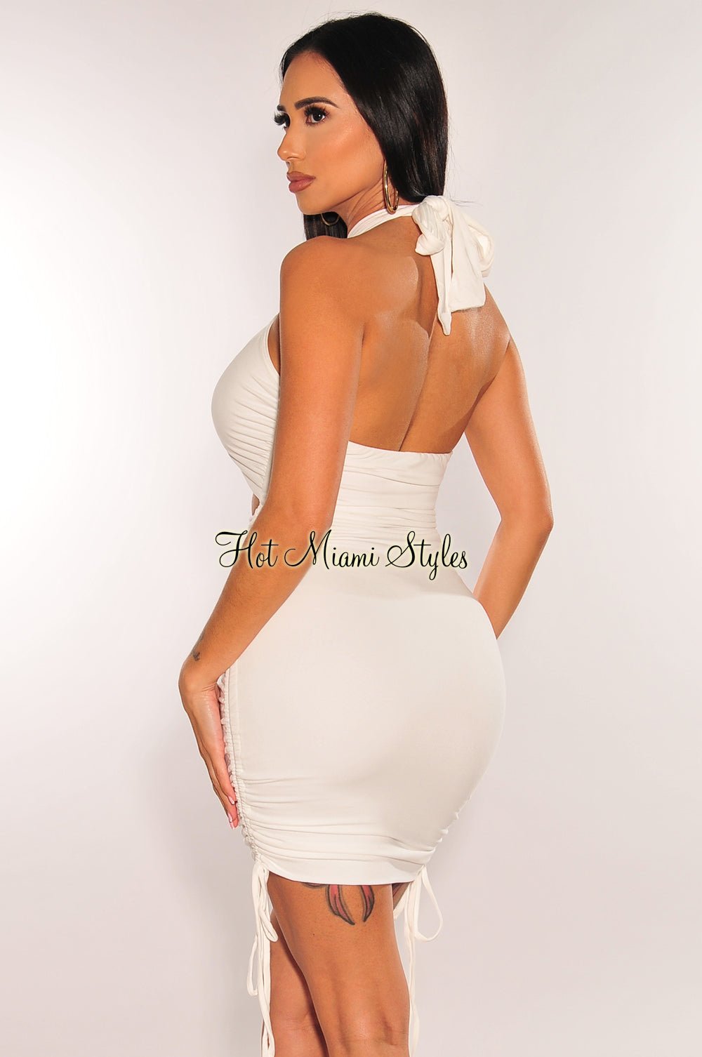 Elegant White Halter Criss-Cross Cut Out Ruched Bodycon Dress for Women - Perfect for Cocktail Parties, Date Nights & Summer Vacations