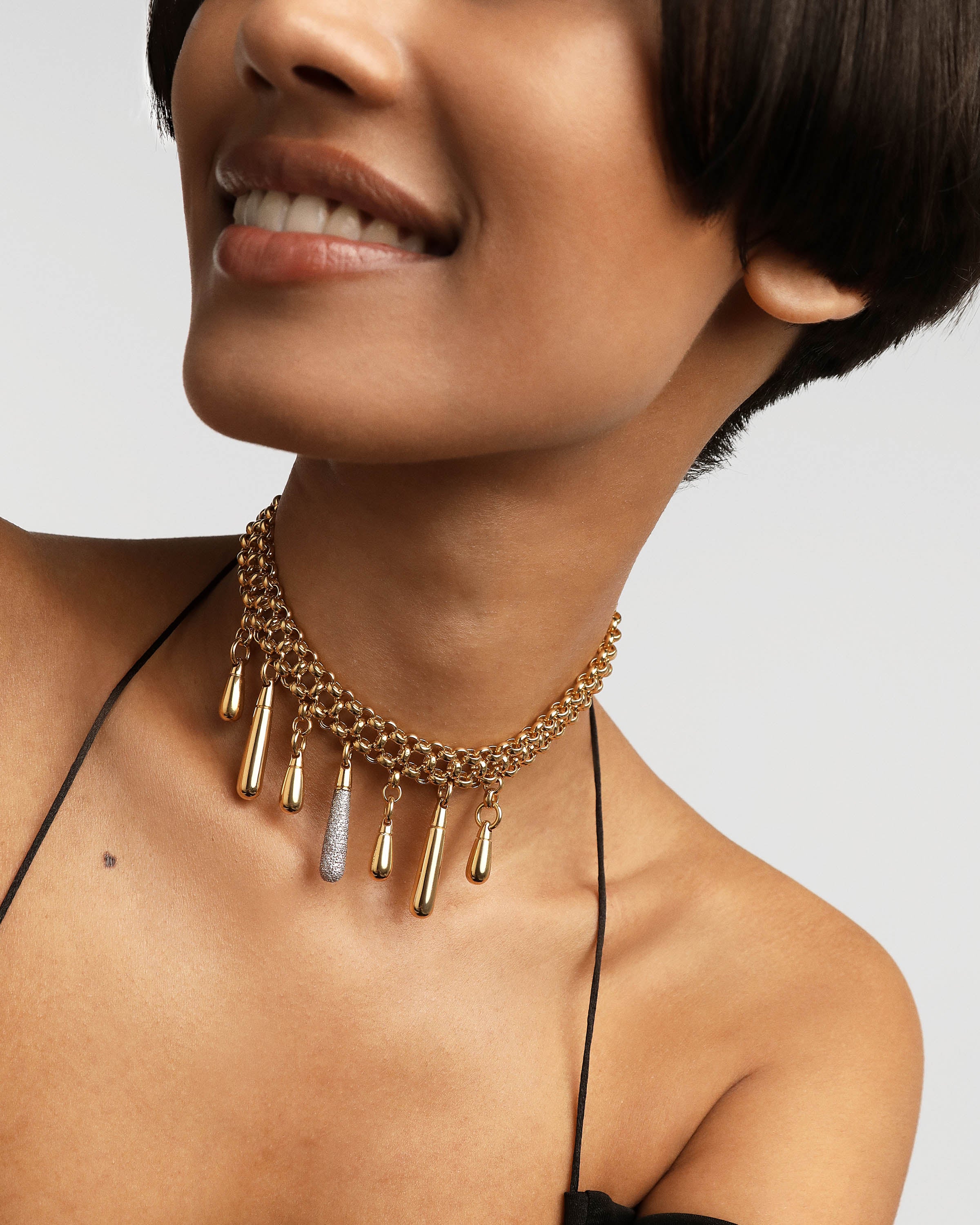 Trendy Jelly Choker Necklace for Women - Stretchy Clear Plastic Fashion Statement - Perfect for Parties, Raves & Summer Outfits
