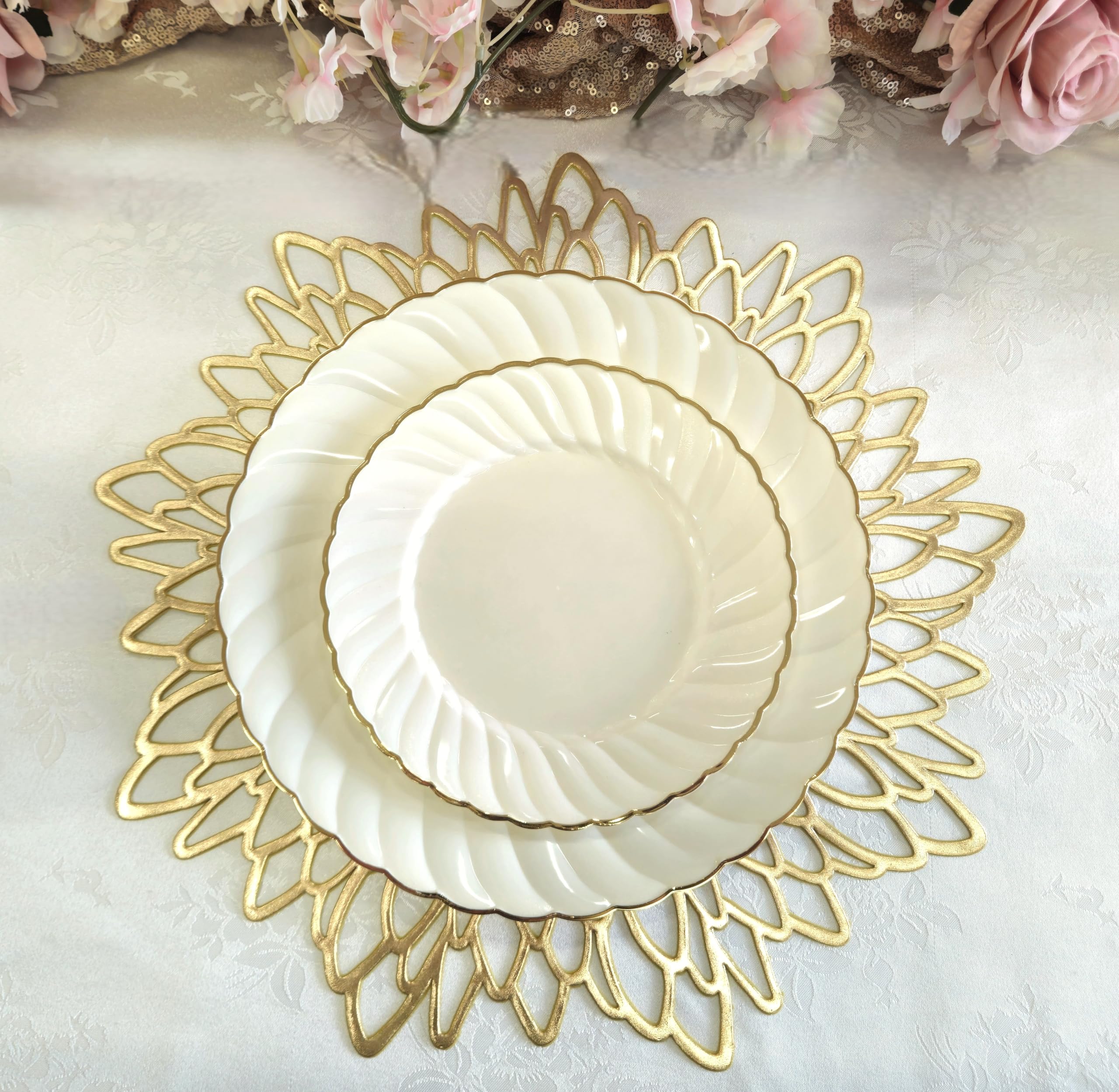 40-Pack Gold Leaf Pressed Vinyl Round Placemats - Elegant Metallic Table Mats for Weddings, Parties & Formal Dining - Waterproof & Reusable Place Settings for Home Decor & Special Occasions