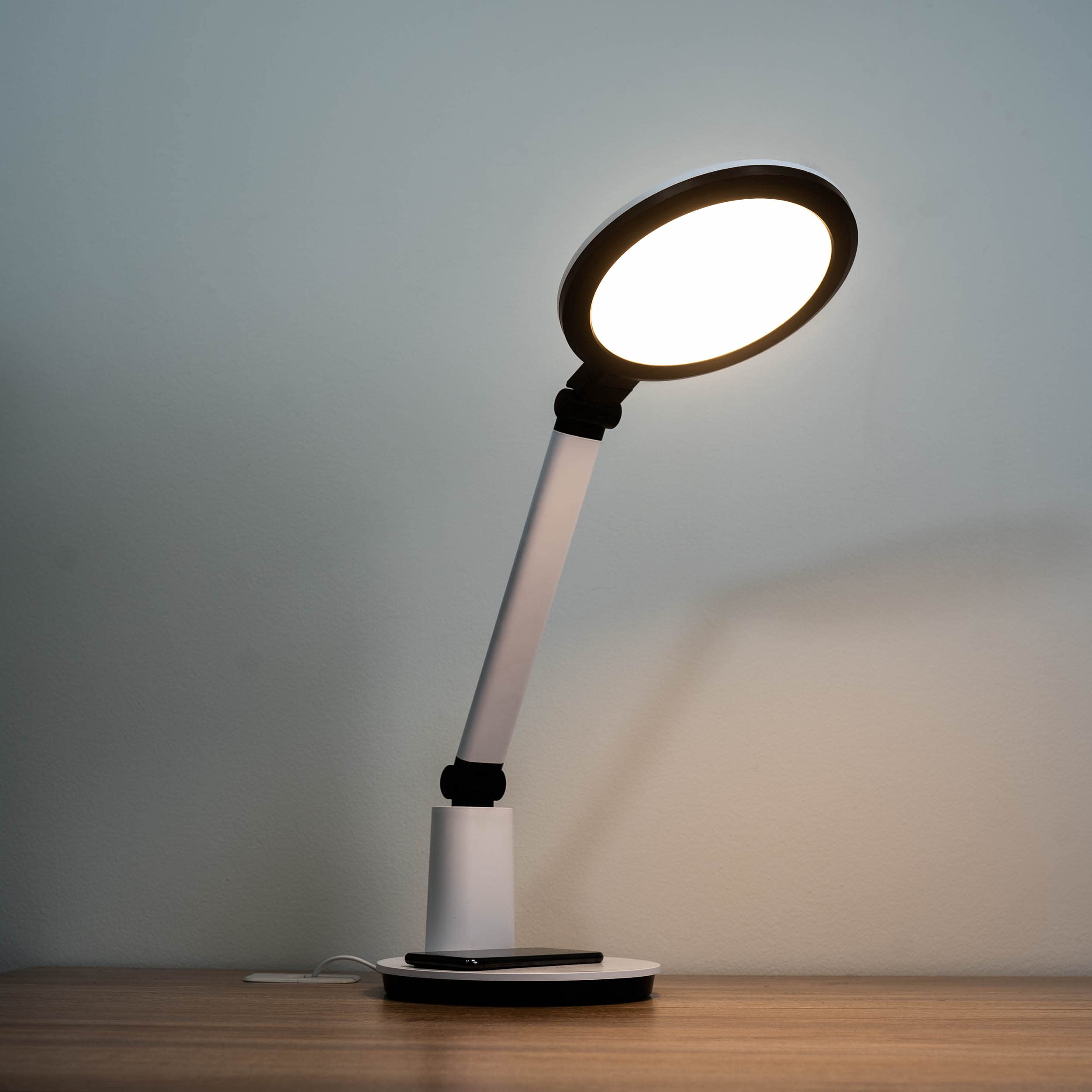 Halo Light Therapy Lamp 10,000 LUX UV-Free Sun Lamp - Natural Mood Booster for Seasonal Affective Disorder (SAD), Energy Enhancement & Vitamin D Support - Perfect for Home, Office & Winter Blues Relief