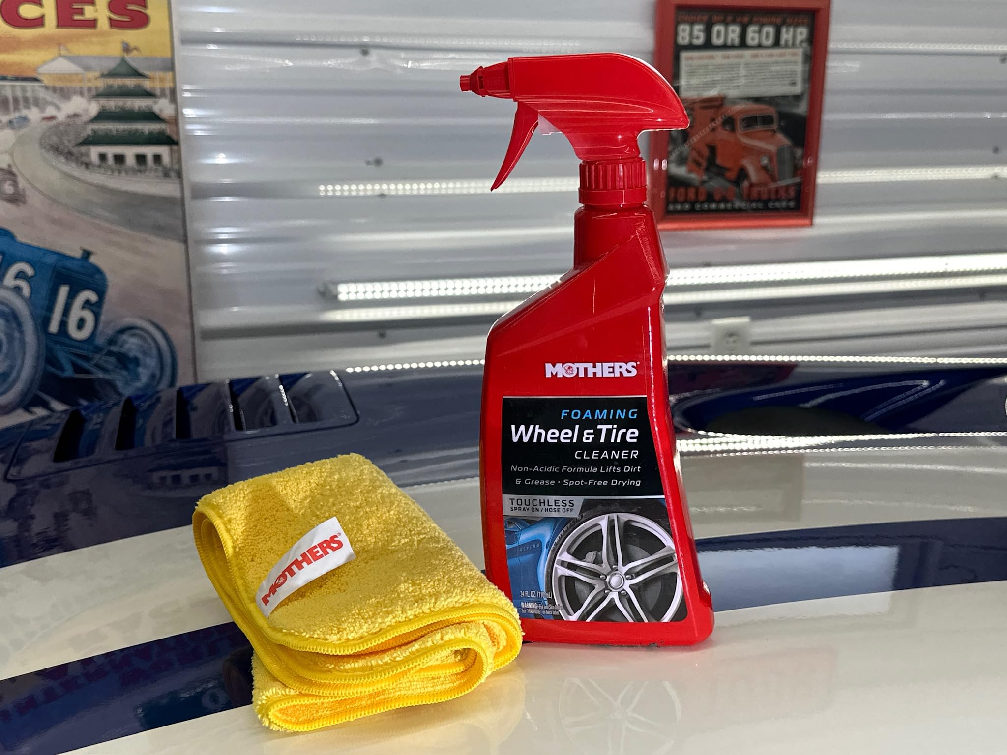 Mothers 05902 Foaming Wheel & Tire Cleaner - 1 Gallon | Heavy-Duty Car & Truck Rim Cleaner | Safe for Alloy, Chrome & Painted Wheels | Perfect for Auto Detailing & DIY Car Wash