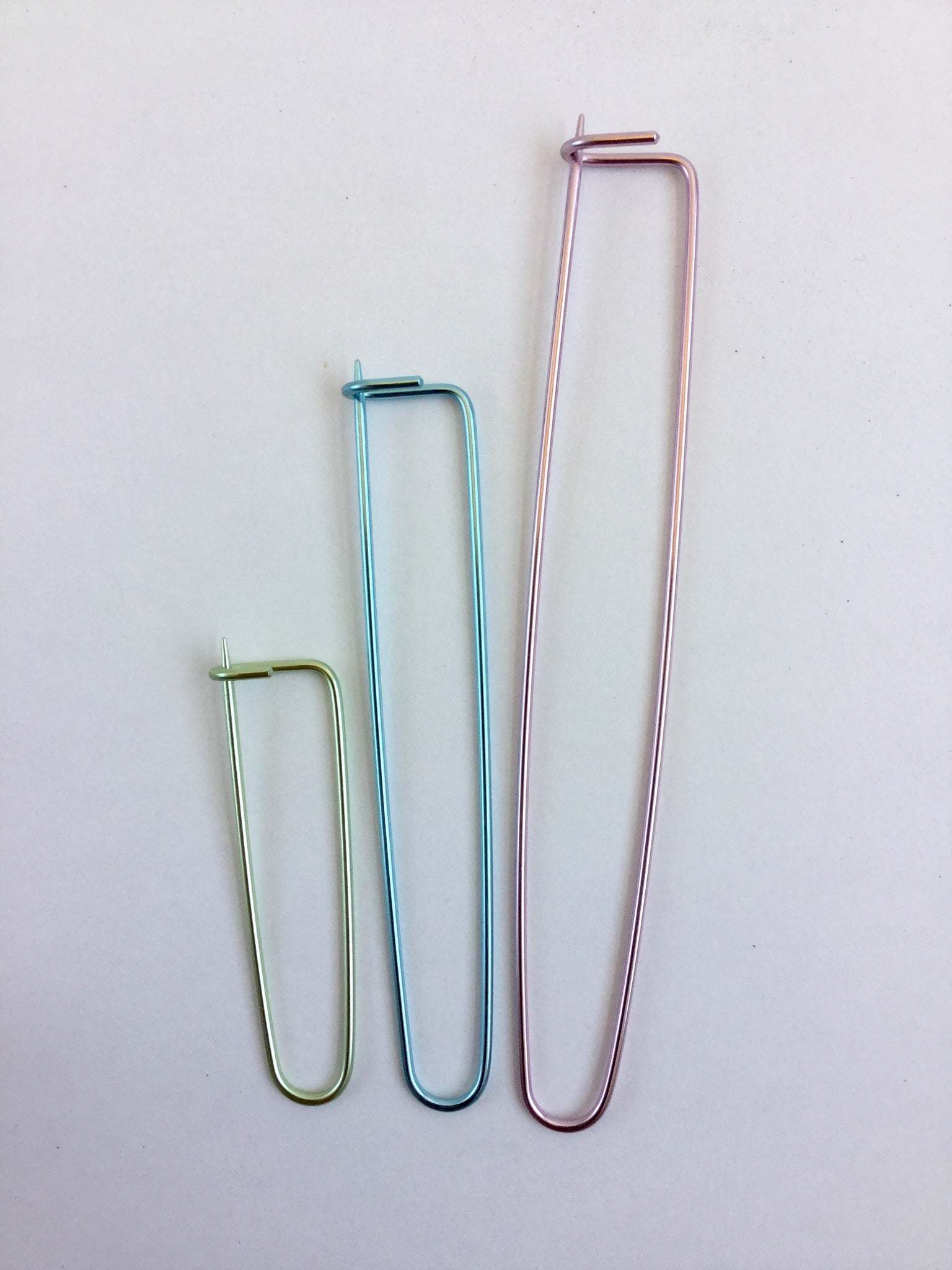 Susan Bates Stitch Holders - Knitting Needle Stitch Markers for Crochet & Knitting Projects - Perfect for Yarn Crafts, Sweaters, and DIY Accessories