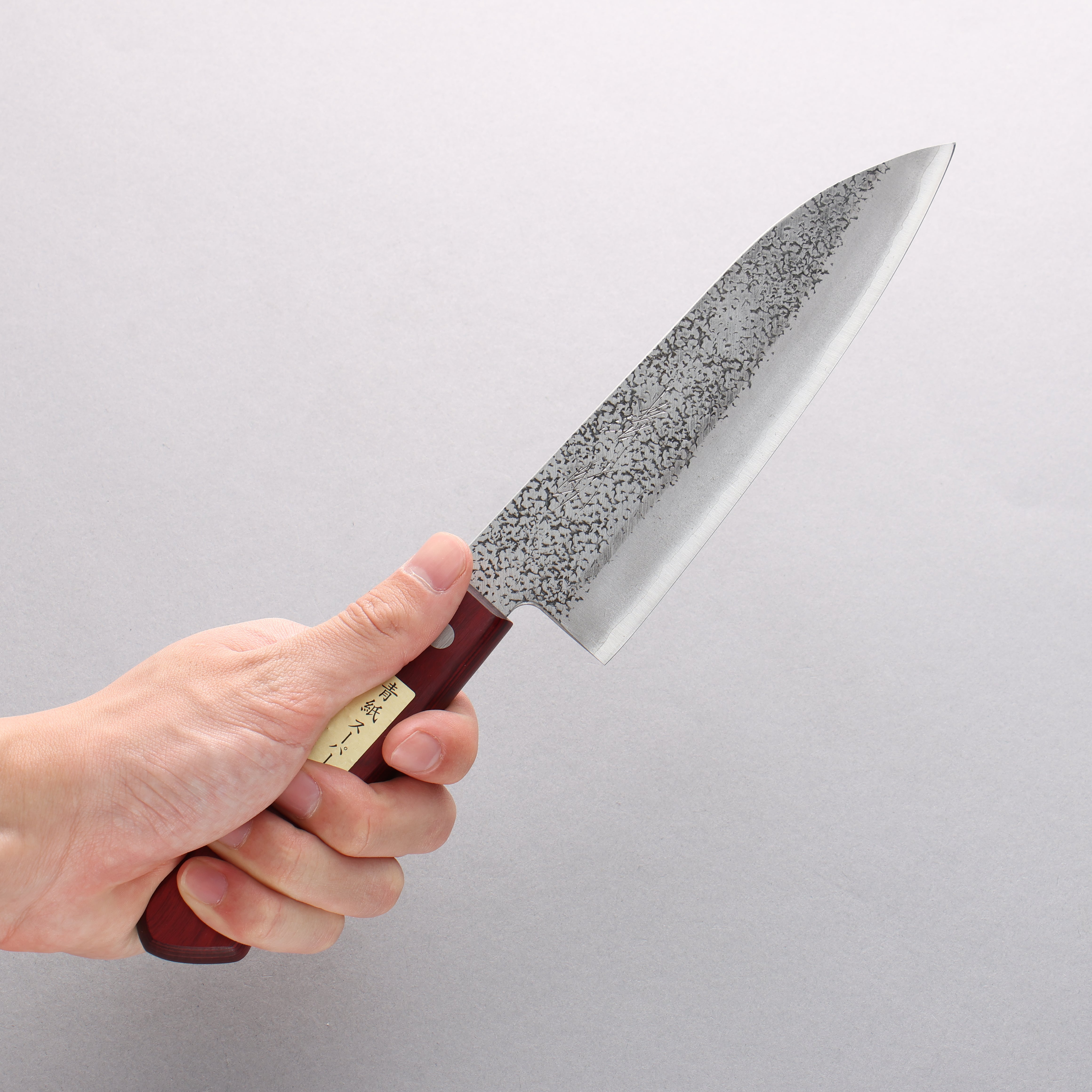 Seisuke Blue Super Hammered Santoku Knife 165mm - Japanese Chef Knife with Red Pakkawood Handle for Slicing, Dicing & Chopping - Perfect for Home Kitchens & Professional Use