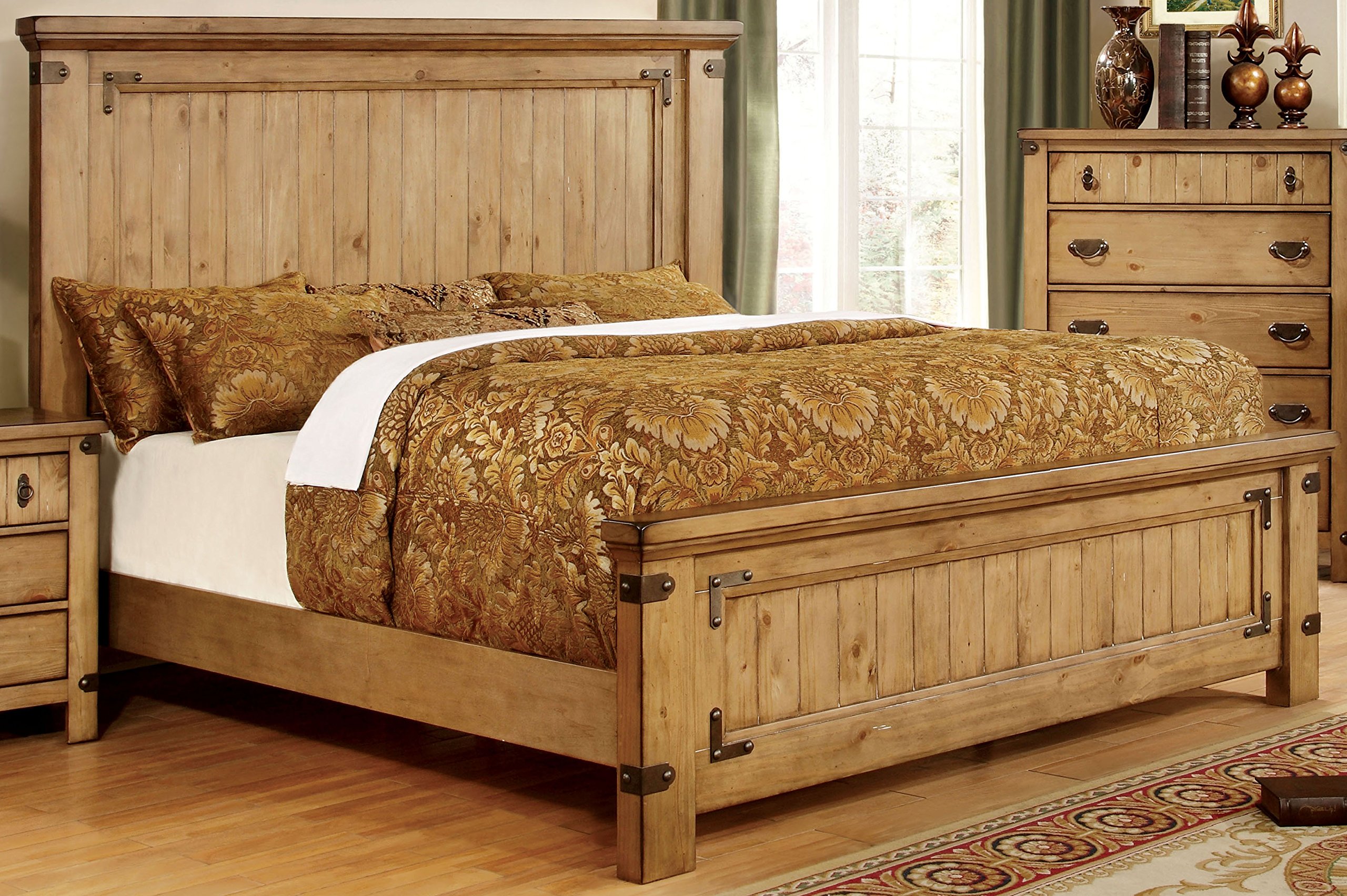 Furniture of America Corinthia Panel Bed - Eastern King Size, Burnished Pine Finish - Perfect for Master Bedrooms & Guest Rooms
