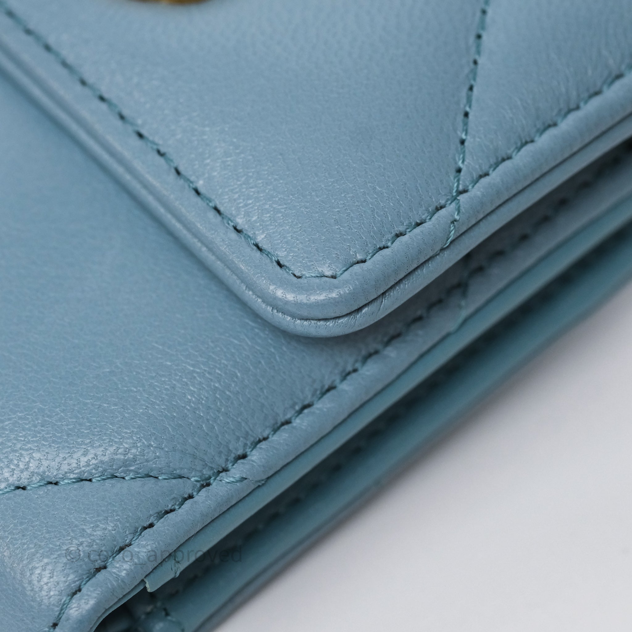 Chanel 19 Short Flap Wallet in Cloud Blue Lambskin Leather - Luxury Designer Crossbody Bag for Women | Perfect for Everyday Use & Special Occasions