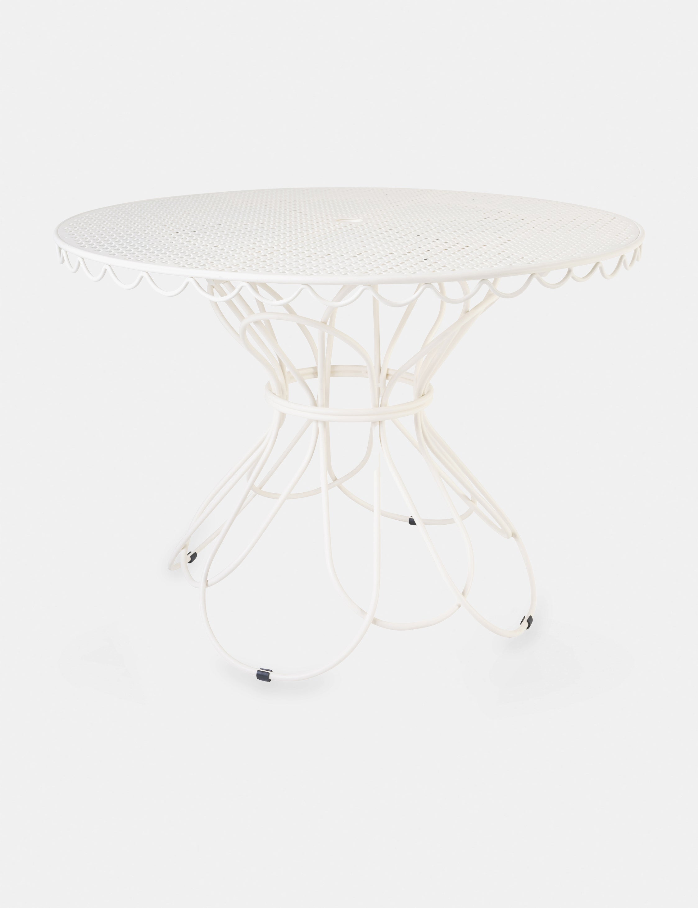 Outdoor Dining Table - Al Fresco Patio Table by Business & Pleasure Co. | Perfect for Backyard BBQs, Garden Parties & Poolside Dining