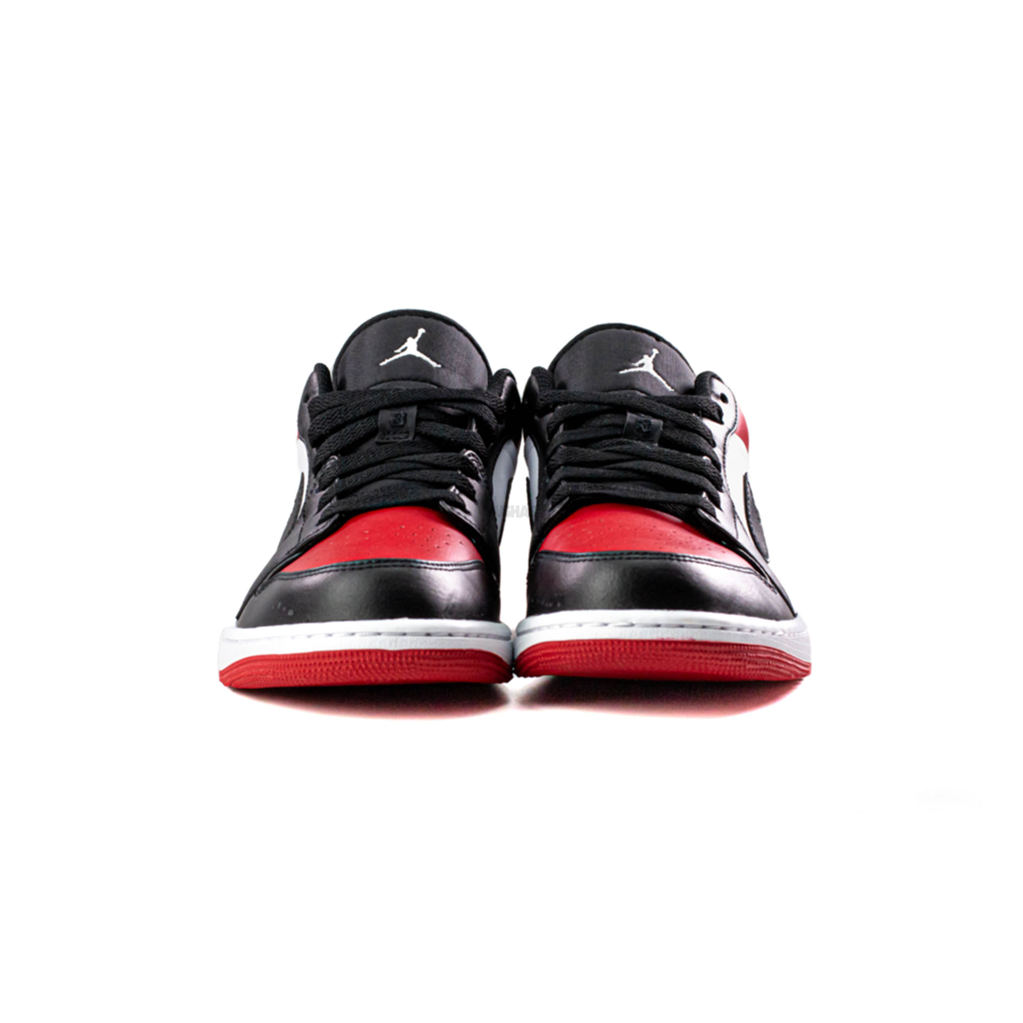 Air Jordan 1 Low 'Bred Toe' Sneakers (2021 Release) - Men's Basketball Shoes for Casual Wear & Street Style