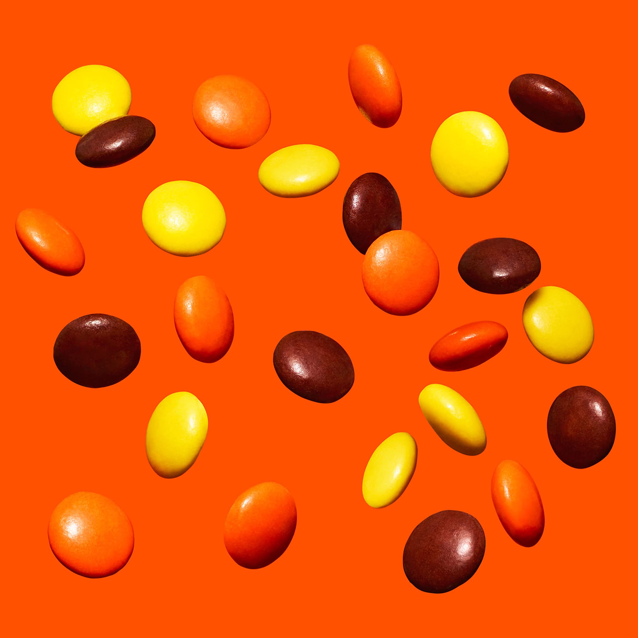 REESE'S PIECES Peanut Butter Candy in Crunchy Shell - 12 Pack (4 oz Each) | Perfect for Halloween Treats, Party Favors & Movie Night Snacks