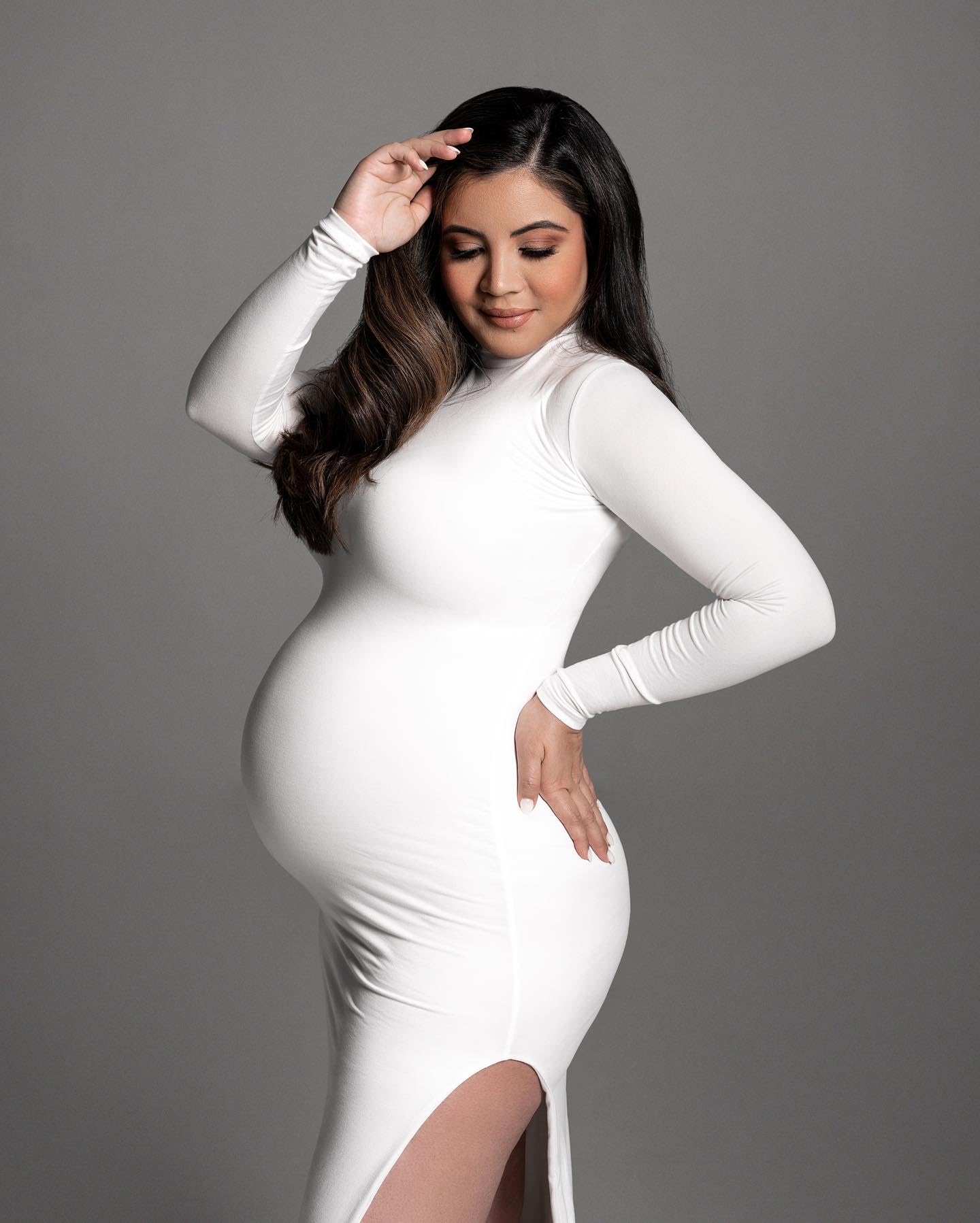 Dedysler Maternity Lounge Dress - Long Sleeve Sexy Turtle Neck Bodycon Maxi Dress for Pregnancy Photoshoot & Casual Wear | Comfortable Maternity Clothes for Everyday Use, Baby Shower & Special Occasions