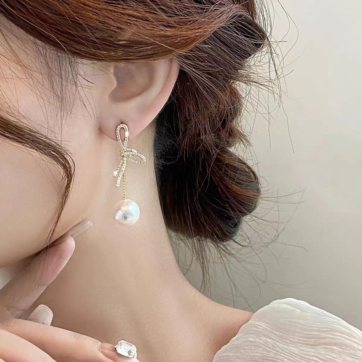 Elegant Bow Pearl Earrings for Women - 14K Gold Plated Crystal Bowknot Dangle Drop Earrings, Dainty Statement Jewelry Gift for Her - Perfect for Weddings, Parties & Special Occasions