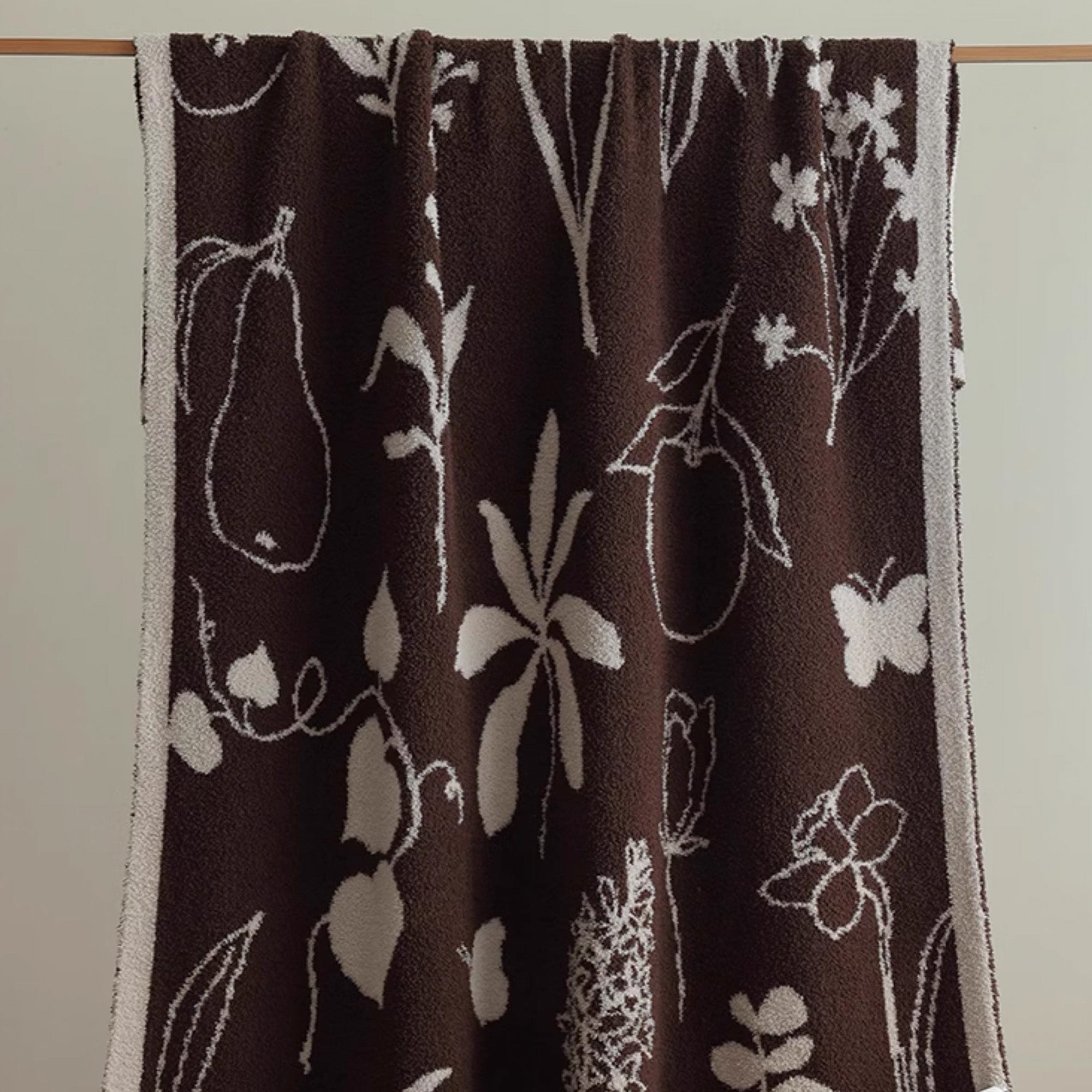 Botanical Sketch Throw Blanket - Floral Design Soft Cozy Blanket for Couch, Bed & Sofa - Perfect for Home Decor, Living Room & Gift Giving