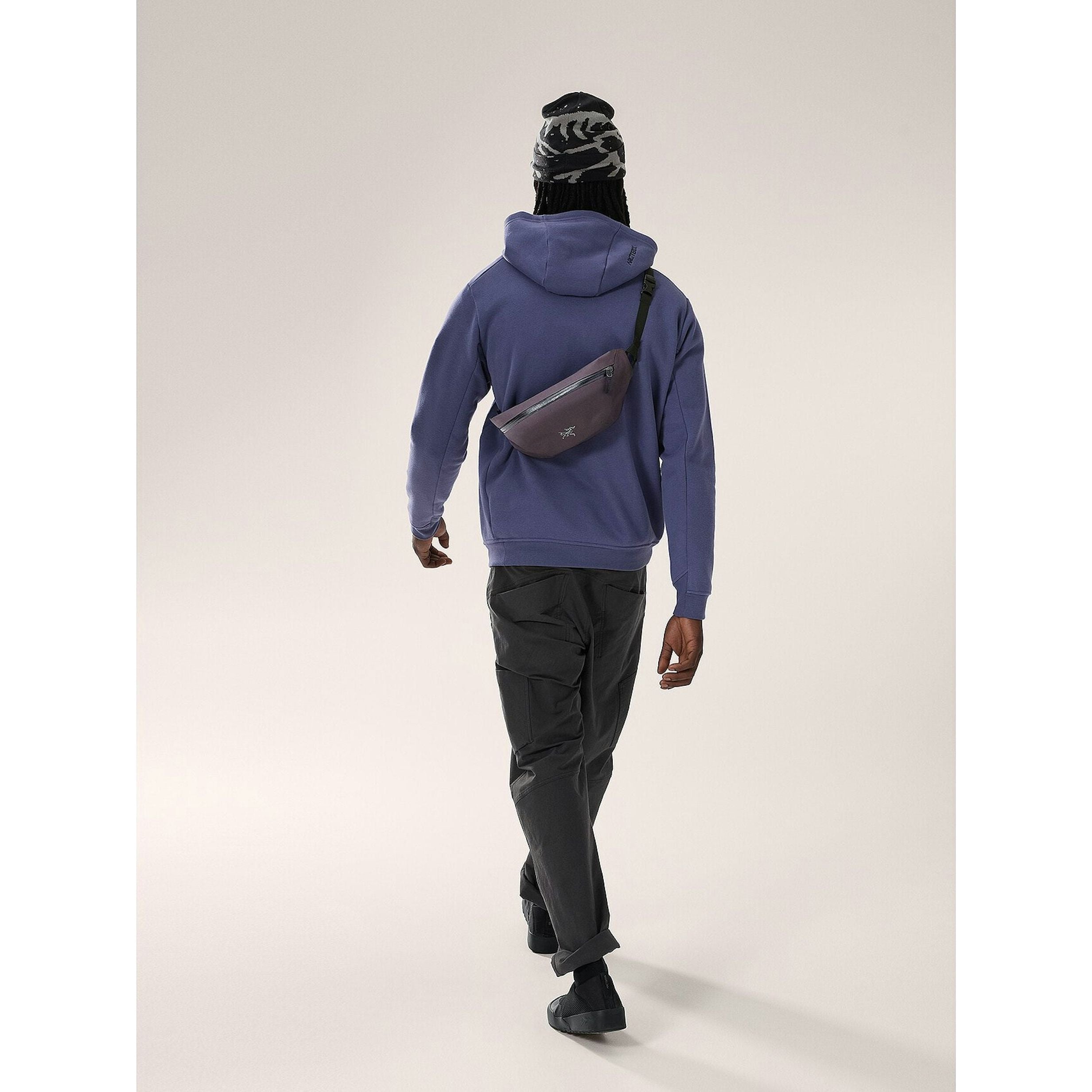 Arc'teryx Granville Crossbody Bag - Lightweight & Durable Travel Bag for Men & Women - Perfect for Hiking, Commuting & Everyday Use
