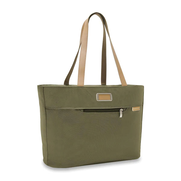 Baseline TRAVELER TOTE - Premium Waterproof Travel Bag for Women & Men, Lightweight Carry-On Duffel with Adjustable Shoulder Strap - Perfect for Gym, Beach, Weekend Getaways & Airplane Travel