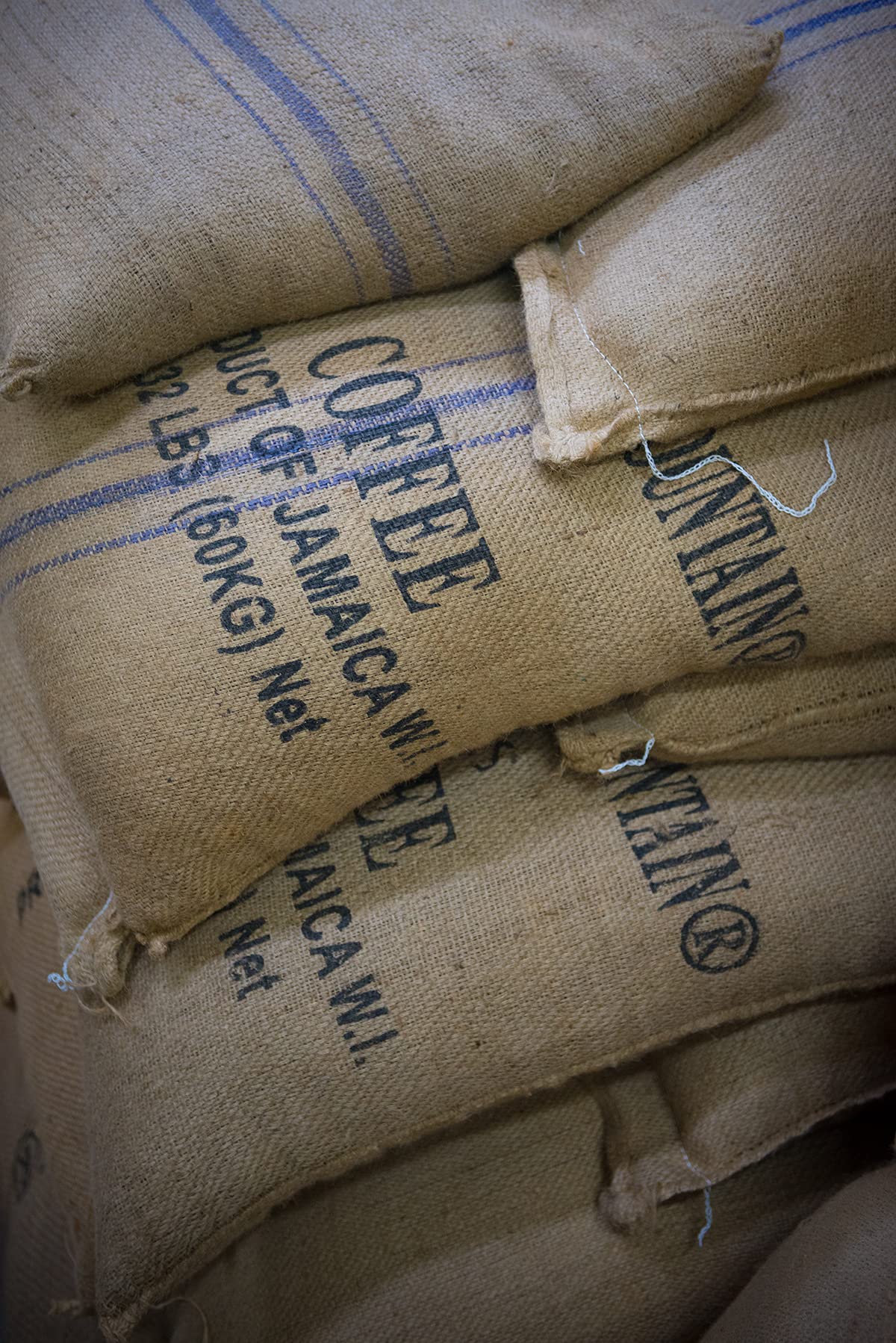 Premium Jamaica Blue Mountain Coffee Beans - 100% Authentic Grade A Roasted - 3 Pack (8oz Each) in Traditional Jamaican Crocus Burlap Bags - Perfect for Home Brewing, Gifts & Coffee Enthusiasts
