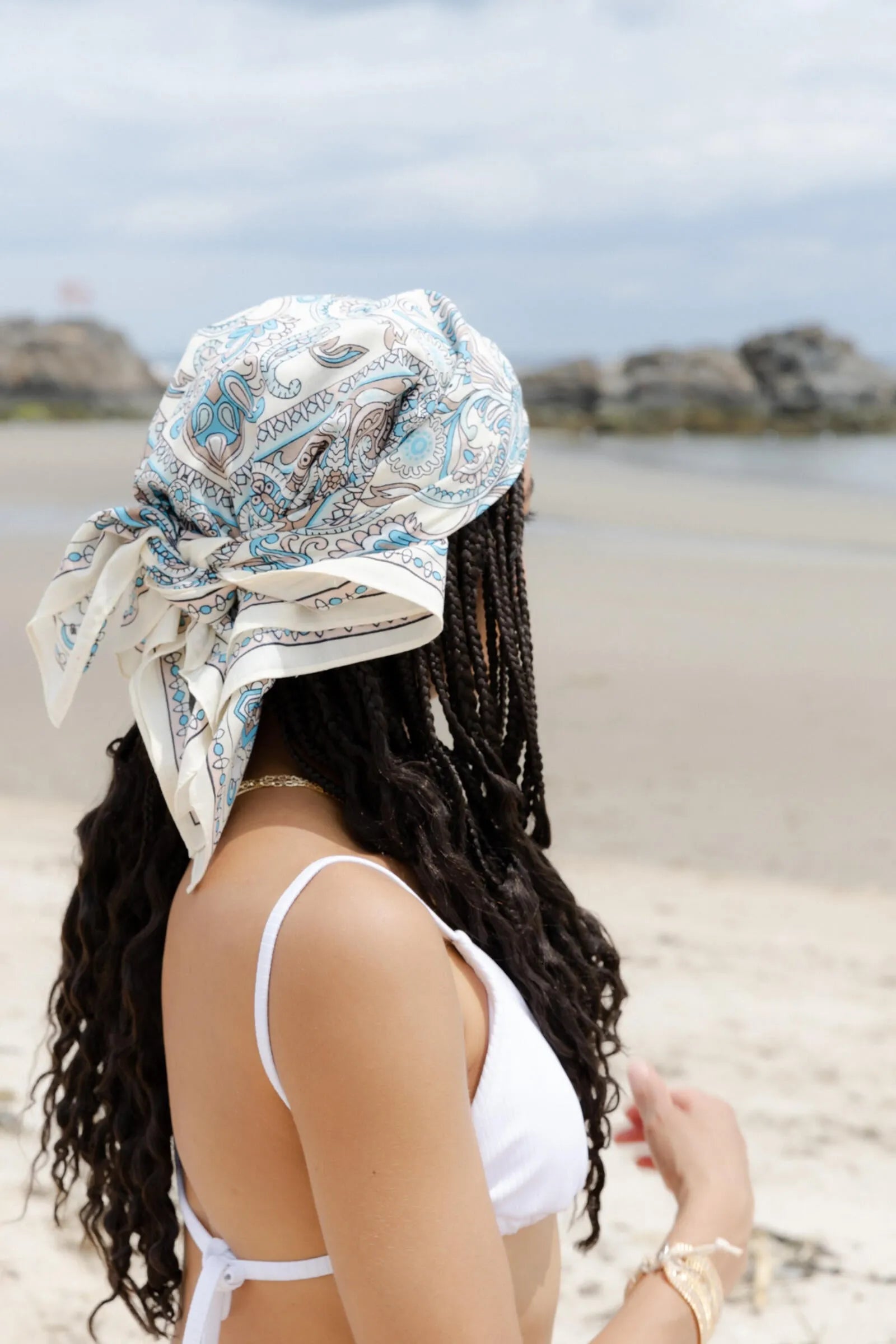 Stylish Paisley Print Bandana - Soft Cotton Fashion Scarf for Men & Women - Perfect for Outdoor Activities, Music Festivals, and Casual Wear