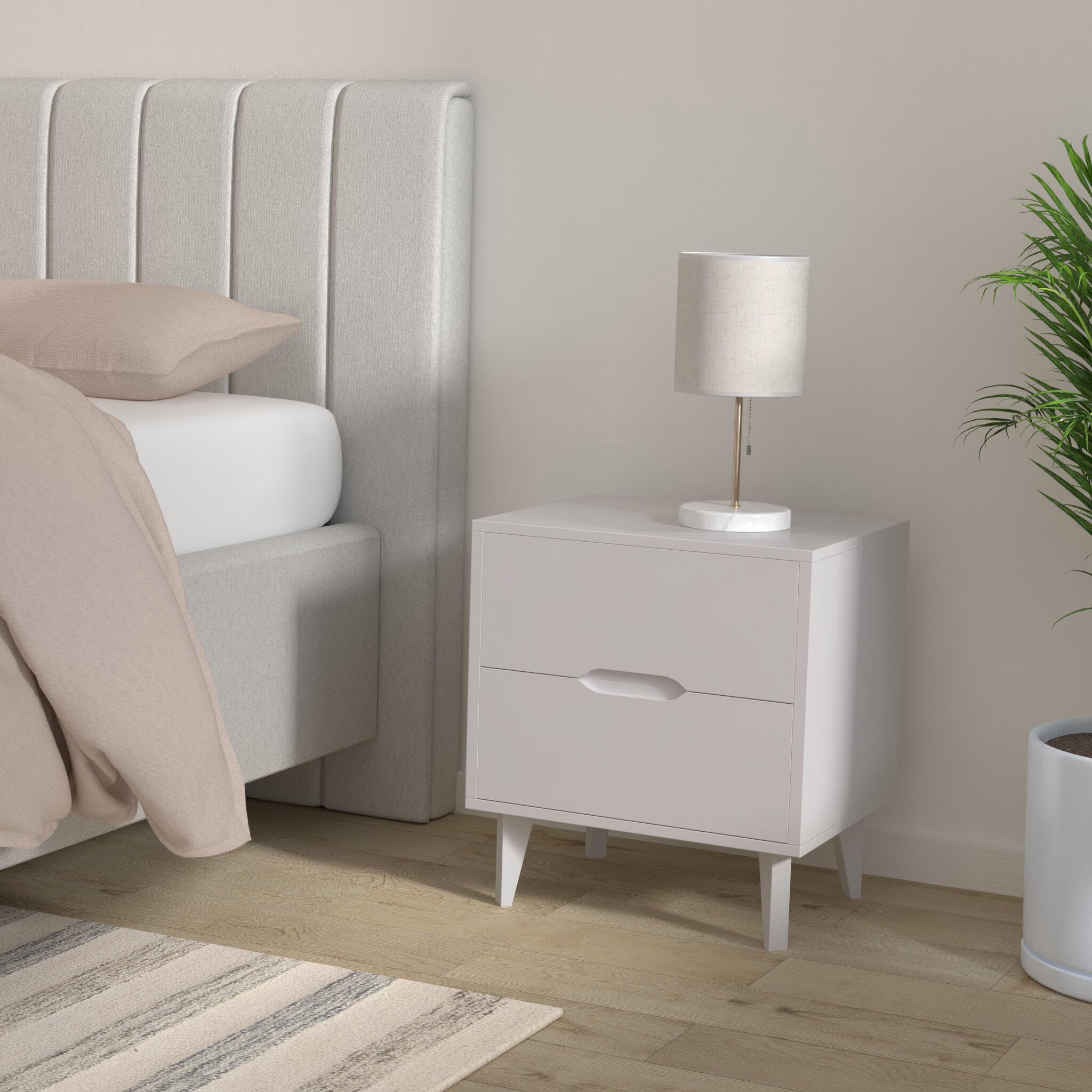 Mid Century Modern Nightstand with Grooved Handle - 2 Drawer Wooden Bedside Table with Storage Shelf, White - Perfect for Bedroom, Living Room & Guest Room Décor