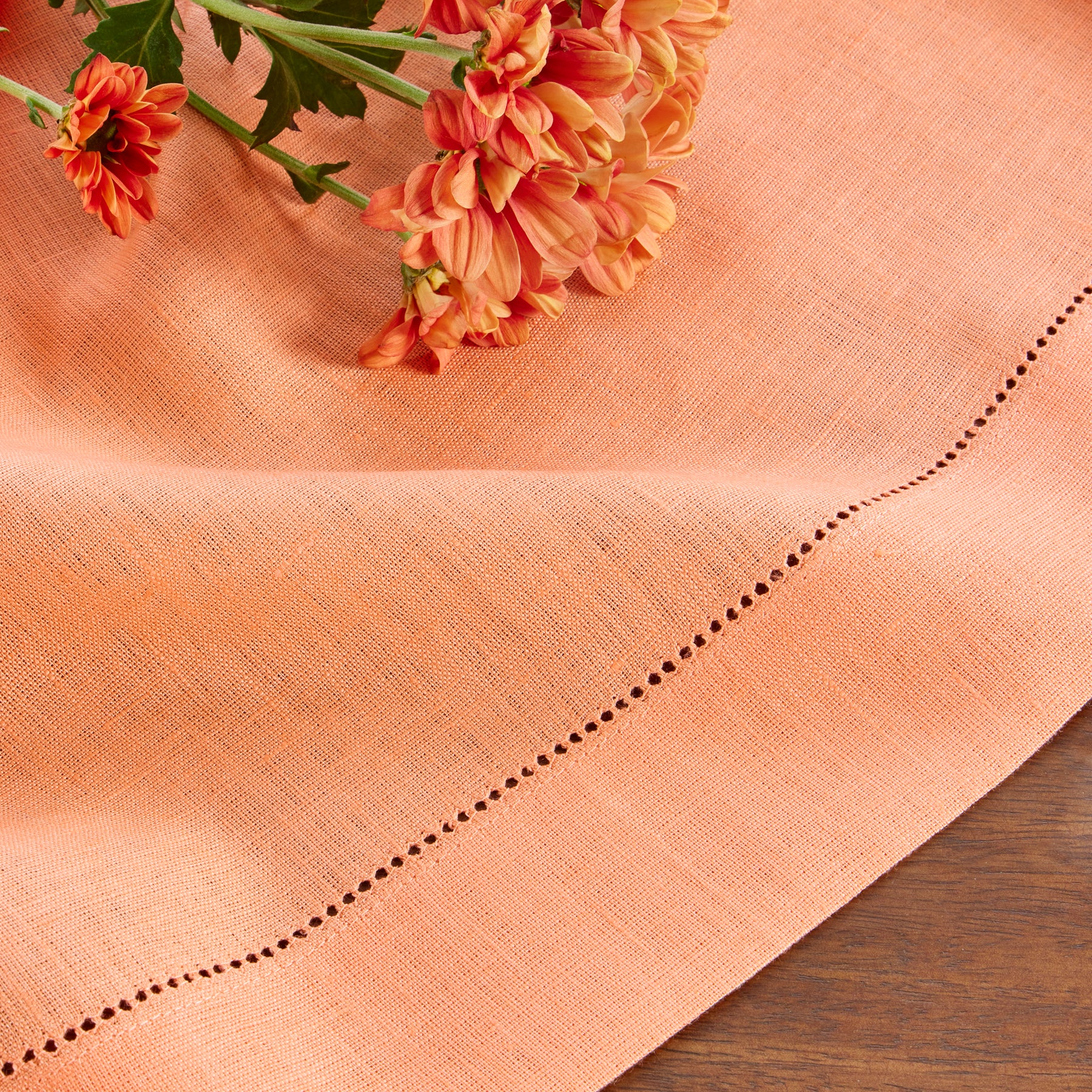 Elegant Classic Hemstitch Table Runner - Premium Linen Dining Table Decor for Weddings, Holidays & Home Decor
