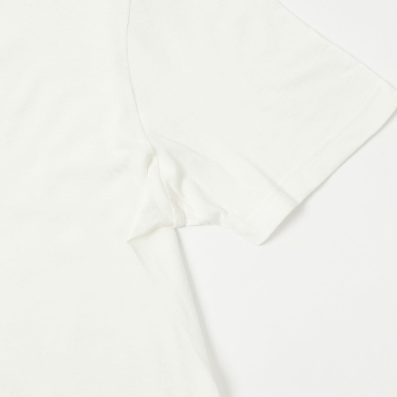 Vintage Merz b. Schwanen 1940s White Crew Neck T-Shirt - Classic Cotton Tee for Men, Retro Style Casual Wear, Perfect for Everyday Outfits and Layering